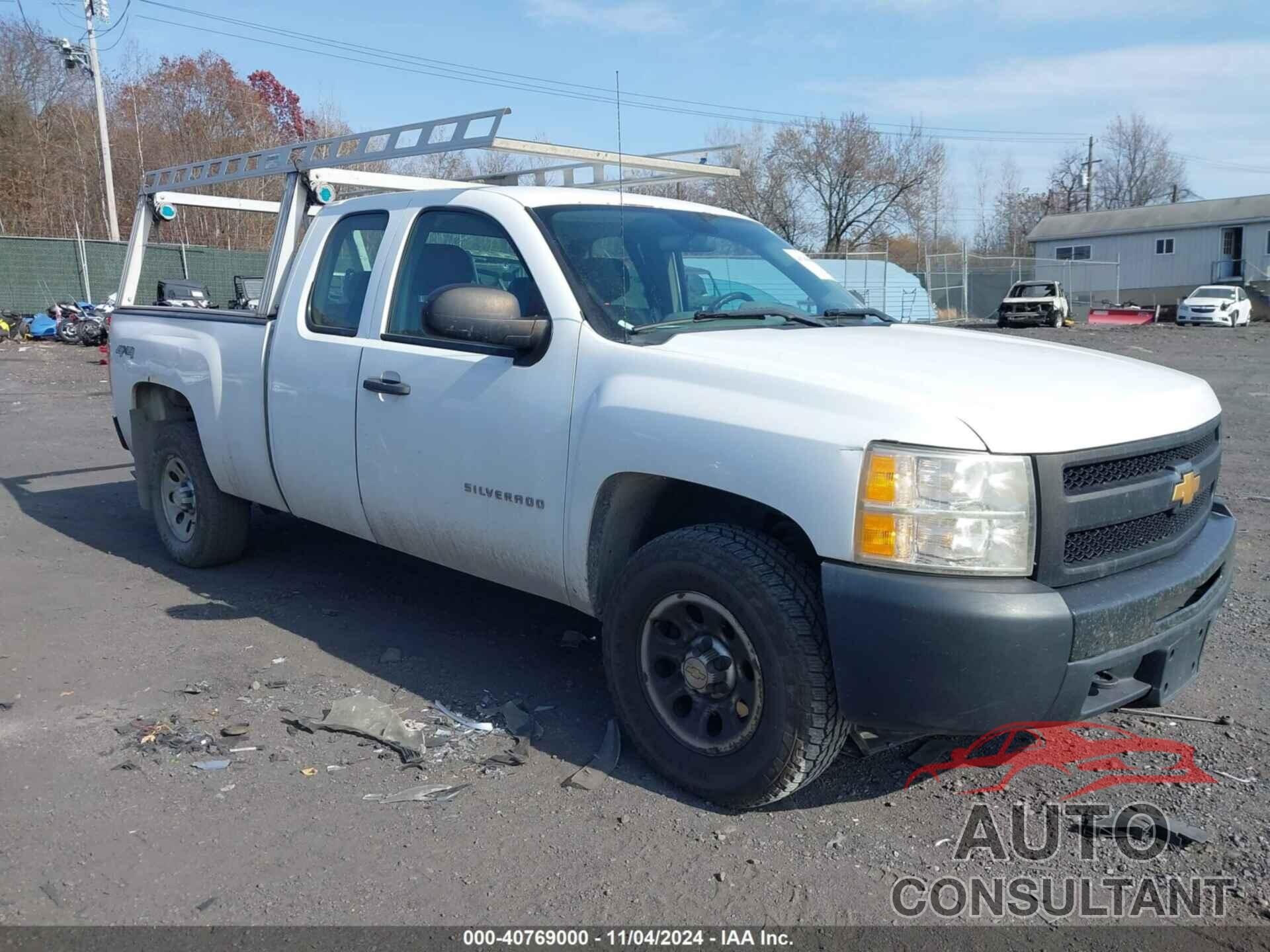 CHEVROLET SILVERADO 1500 2013 - 1GCRKPEA1DZ155752