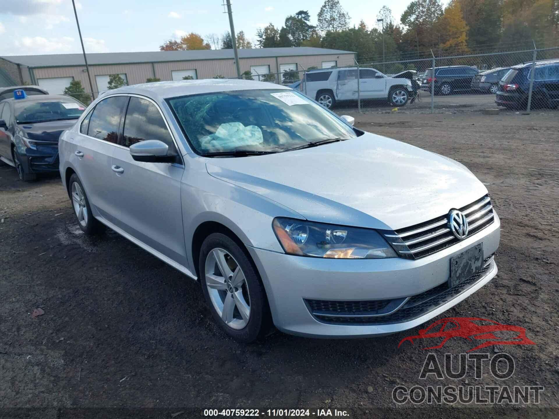 VOLKSWAGEN PASSAT 2013 - 1VWBP7A33DC004390