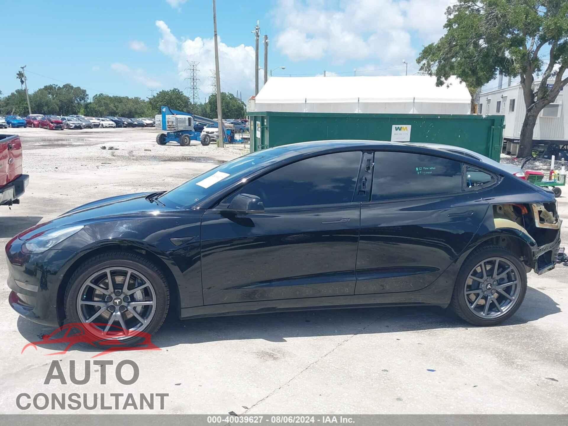 TESLA MODEL 3 2020 - 5YJ3E1EA5LF657548