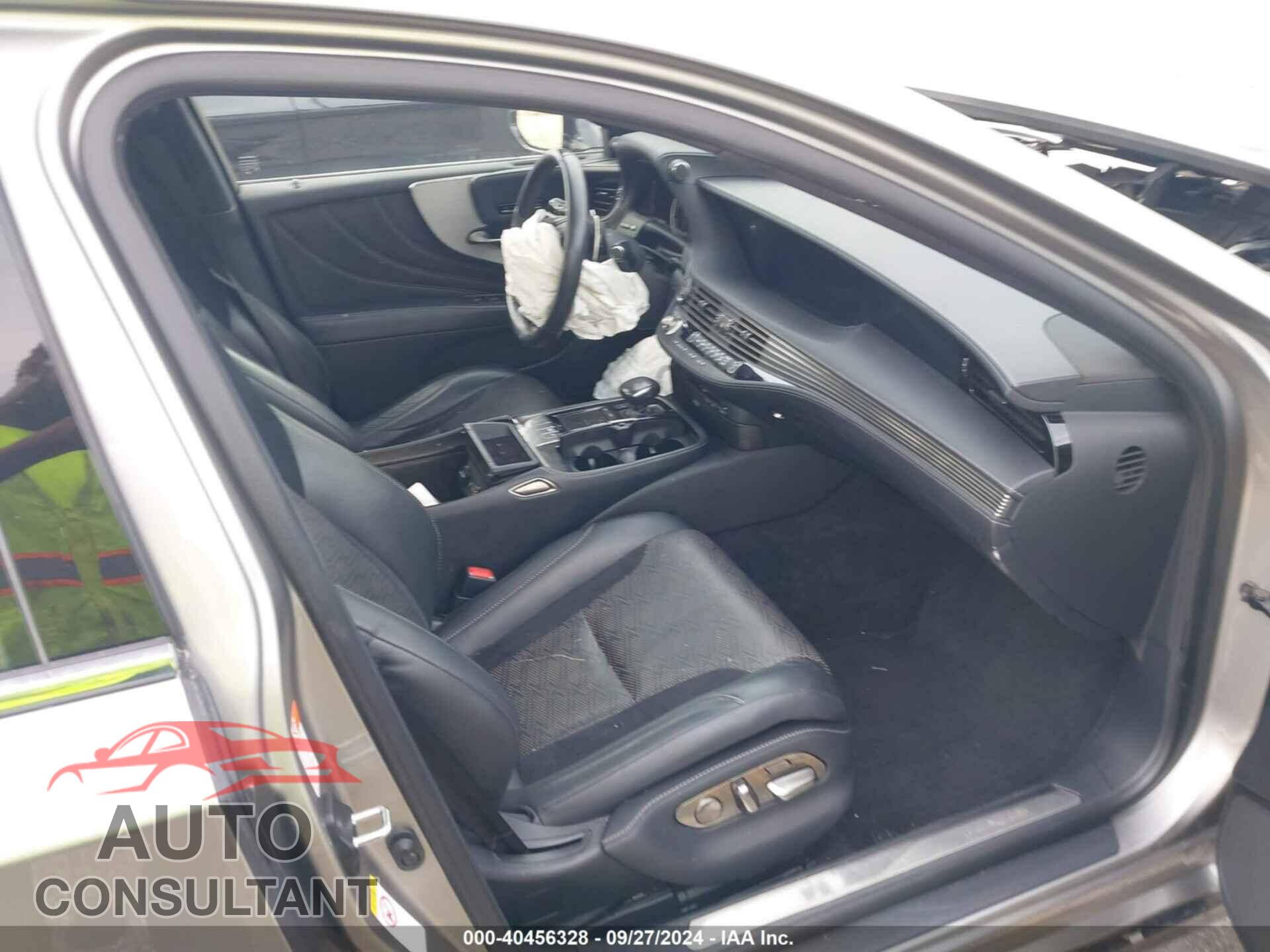 LEXUS LS 500 2018 - JTHC51FF3J5004028