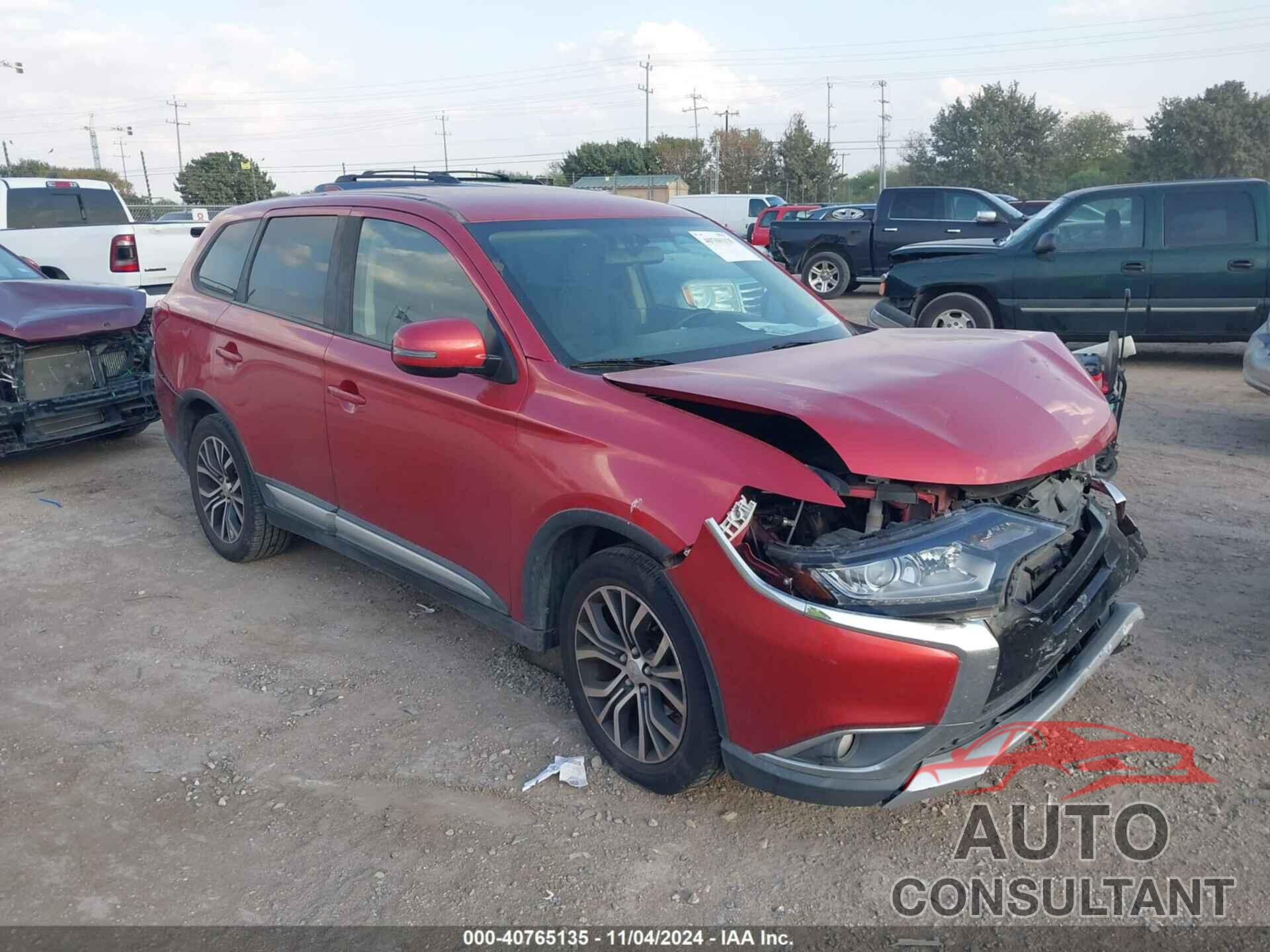 MITSUBISHI OUTLANDER 2018 - JA4AD3A36JZ039573