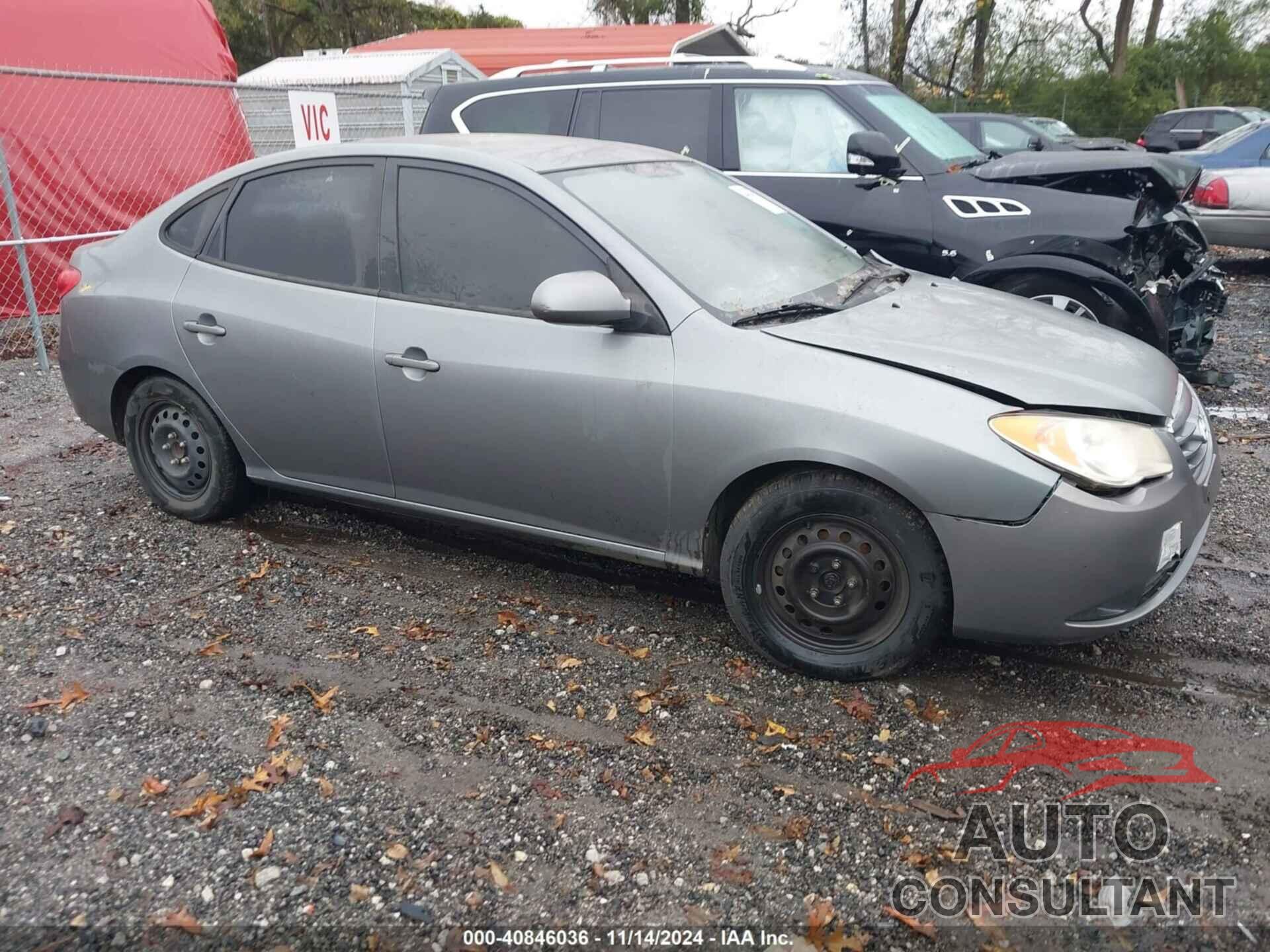HYUNDAI ELANTRA 2010 - KMHDU4AD9AU148183