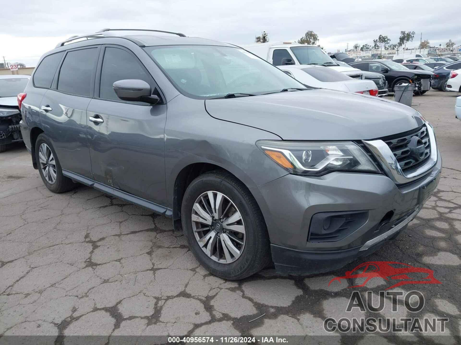 NISSAN PATHFINDER 2018 - 5N1DR2MN9JC640938