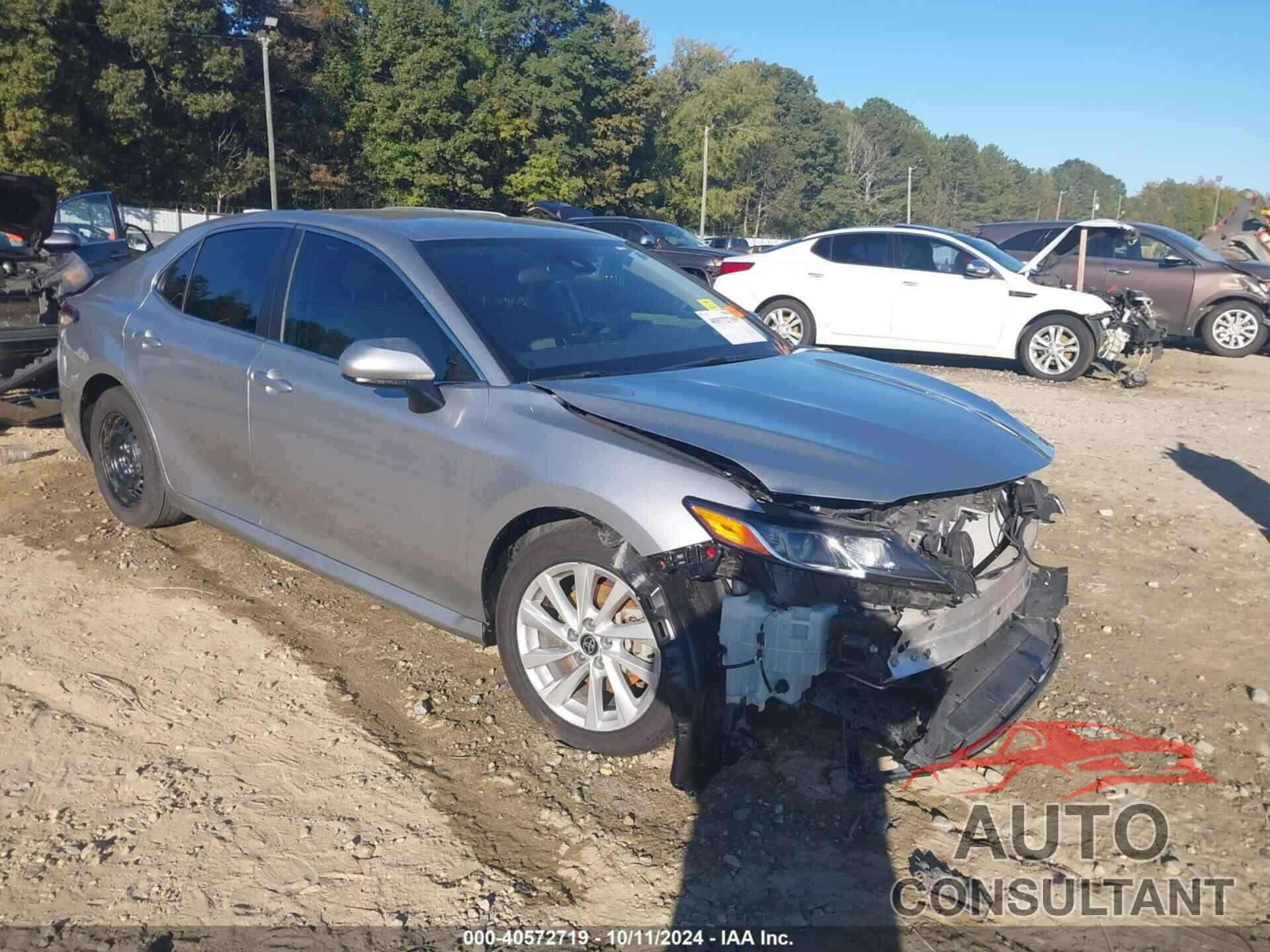 TOYOTA CAMRY 2021 - 4T1C11AK0MU614749