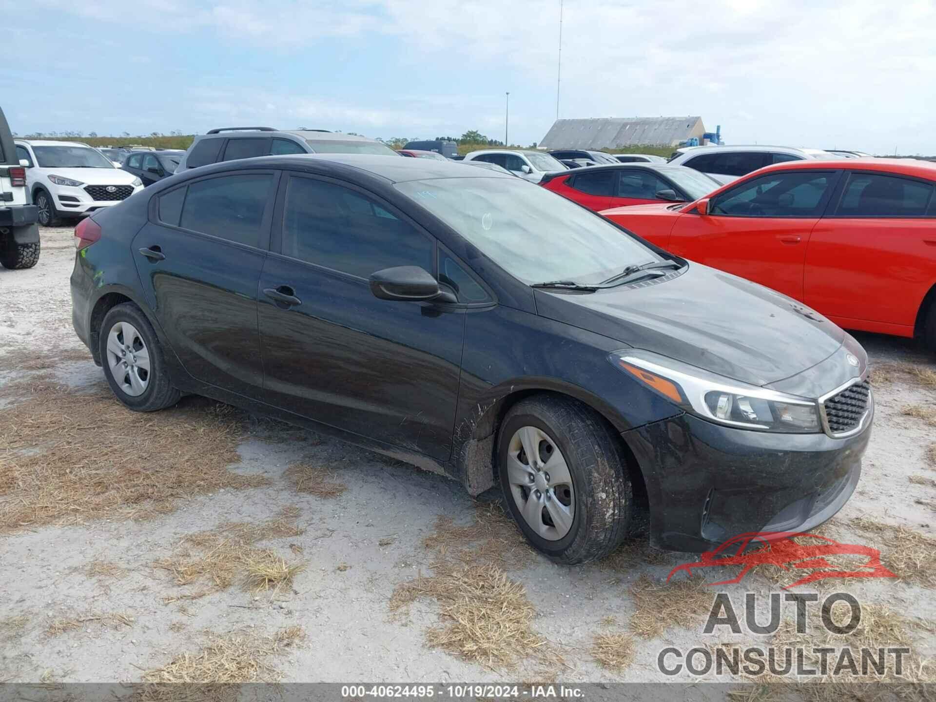 KIA FORTE 2017 - 3KPFK4A76HE130858