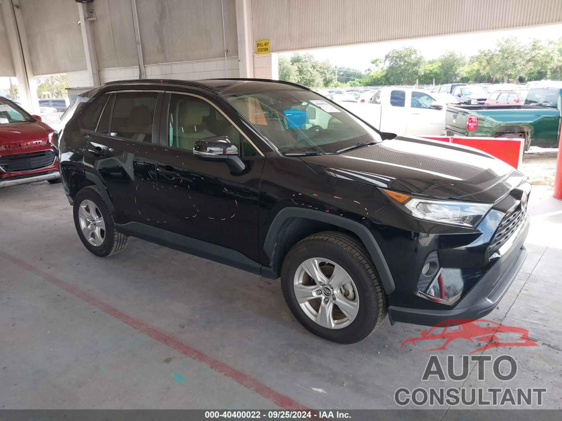 TOYOTA RAV4 2019 - 2T3W1RFVXKW006630