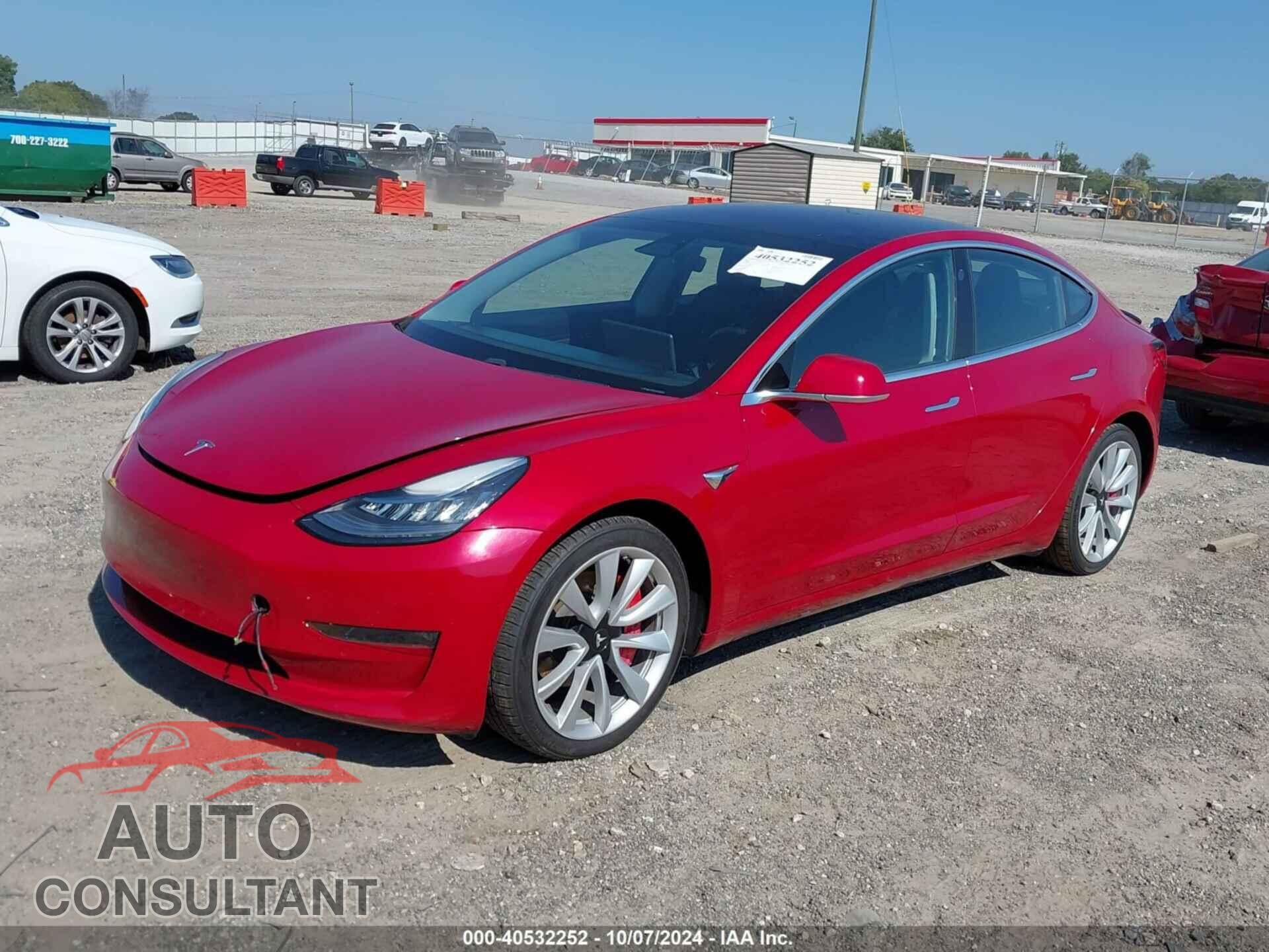 TESLA MODEL 3 2018 - 5YJ3E1EA5JF052524