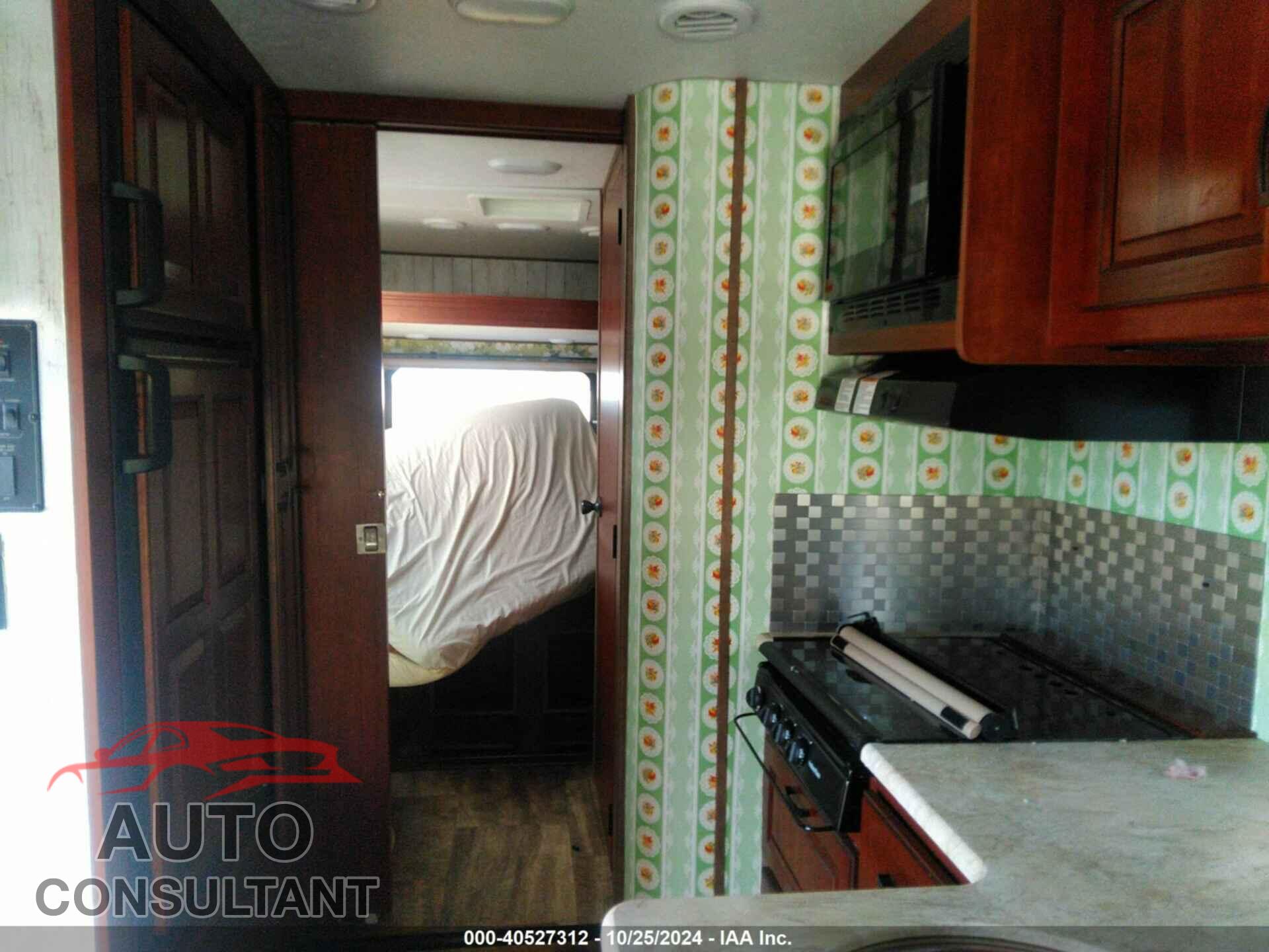 FORD E-450 CUTAWAY 2015 - 1FDXE4FS0FDA05986