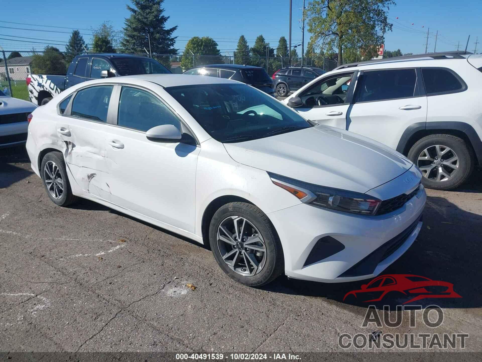 KIA FORTE 2023 - 3KPF24AD2PE527293