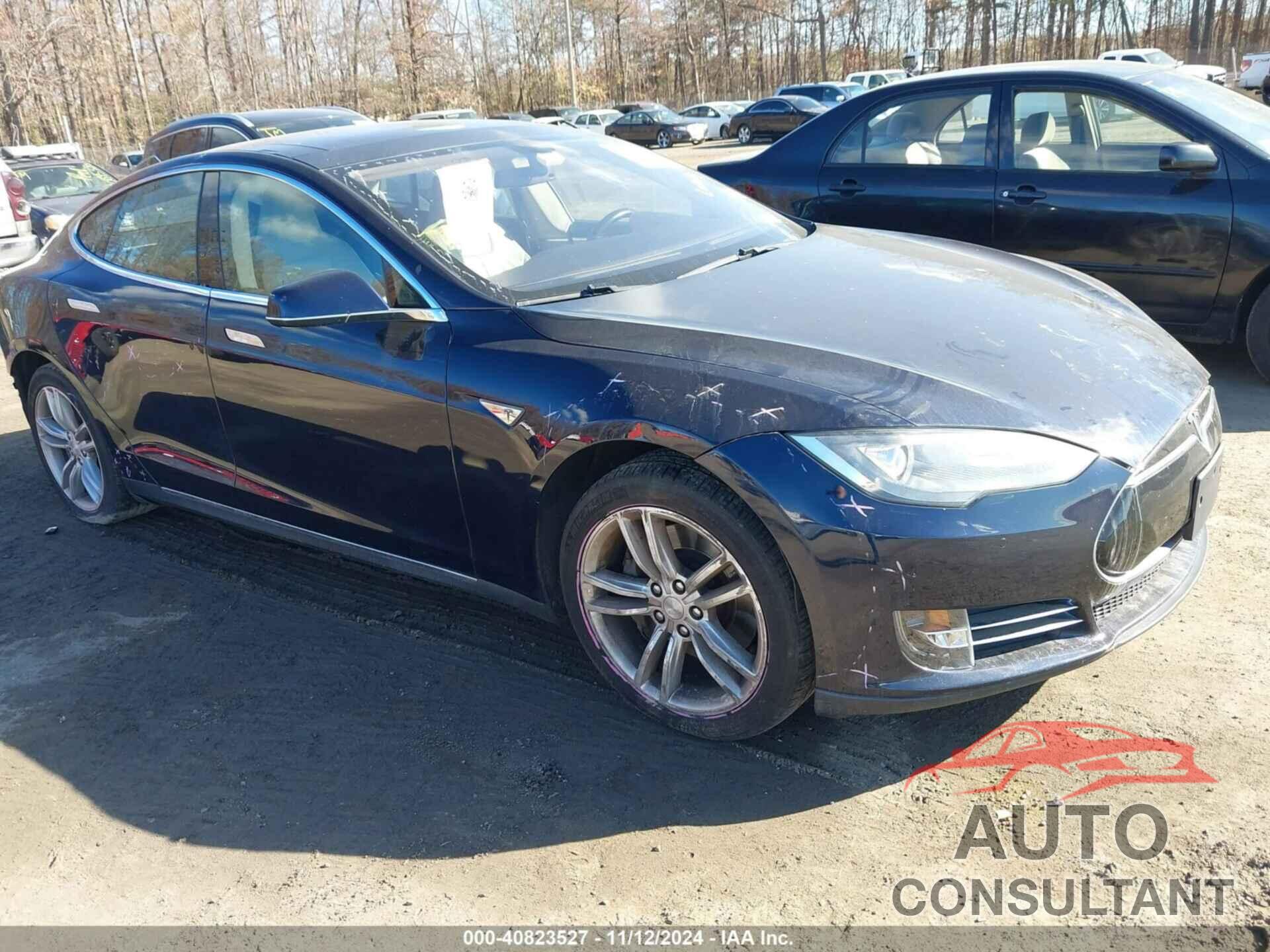 TESLA MODEL S 2014 - 5YJSA1H11EFP40531
