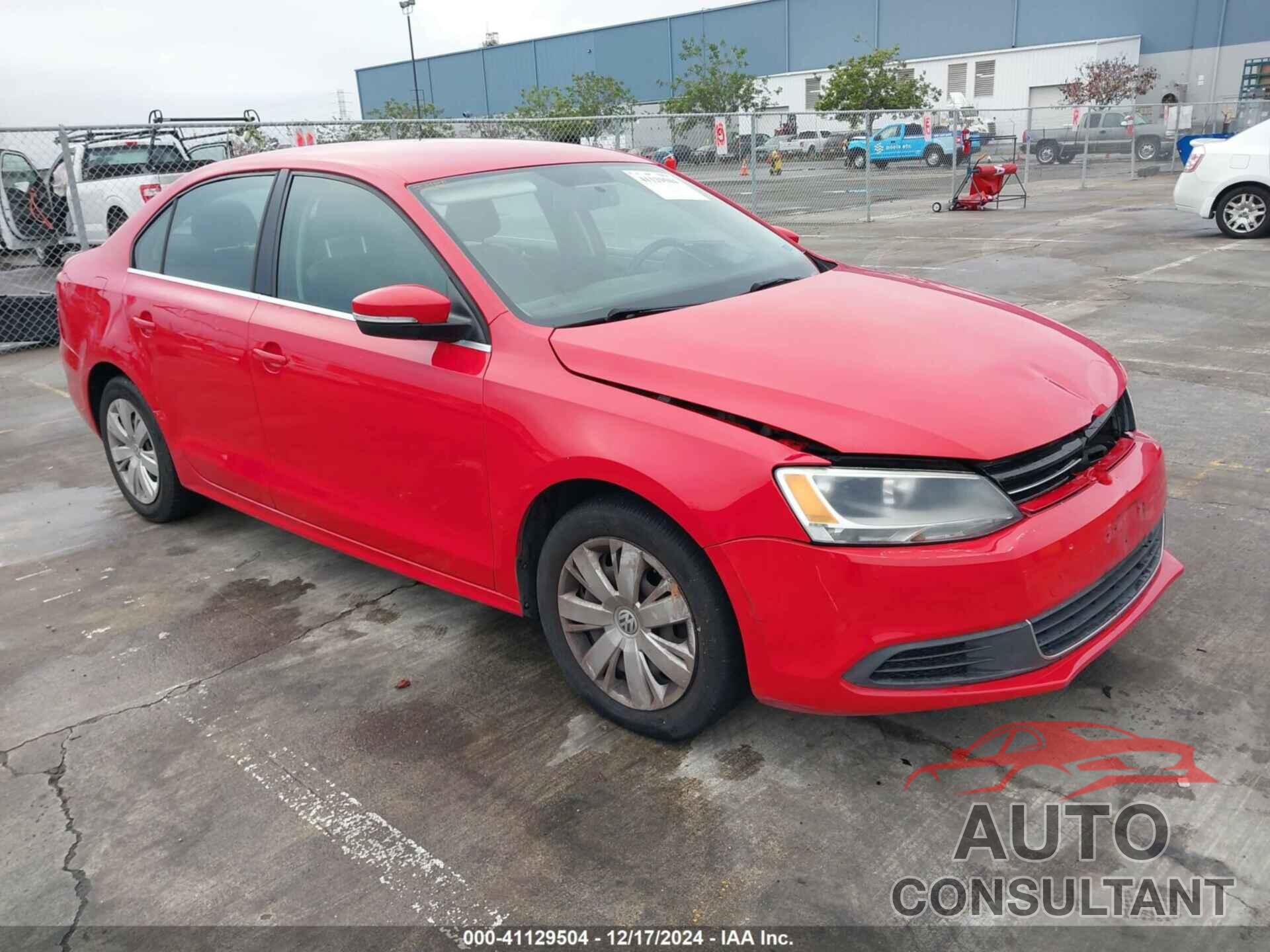 VOLKSWAGEN JETTA 2013 - 3VWDP7AJXDM383412