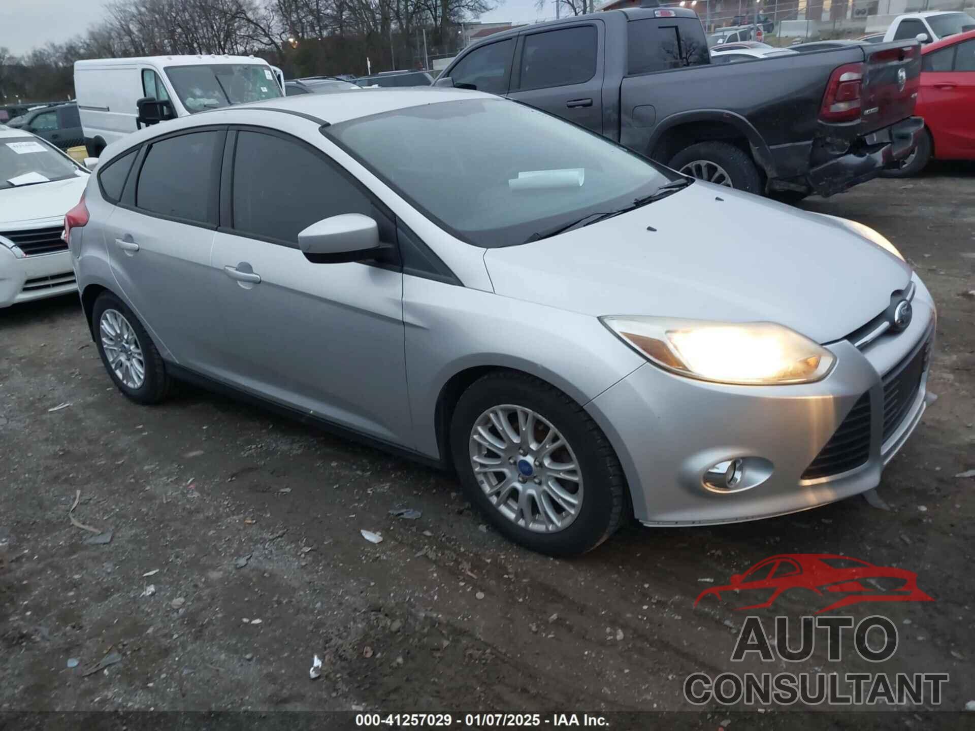 FORD FOCUS 2012 - 1FAHP3K2XCL252541