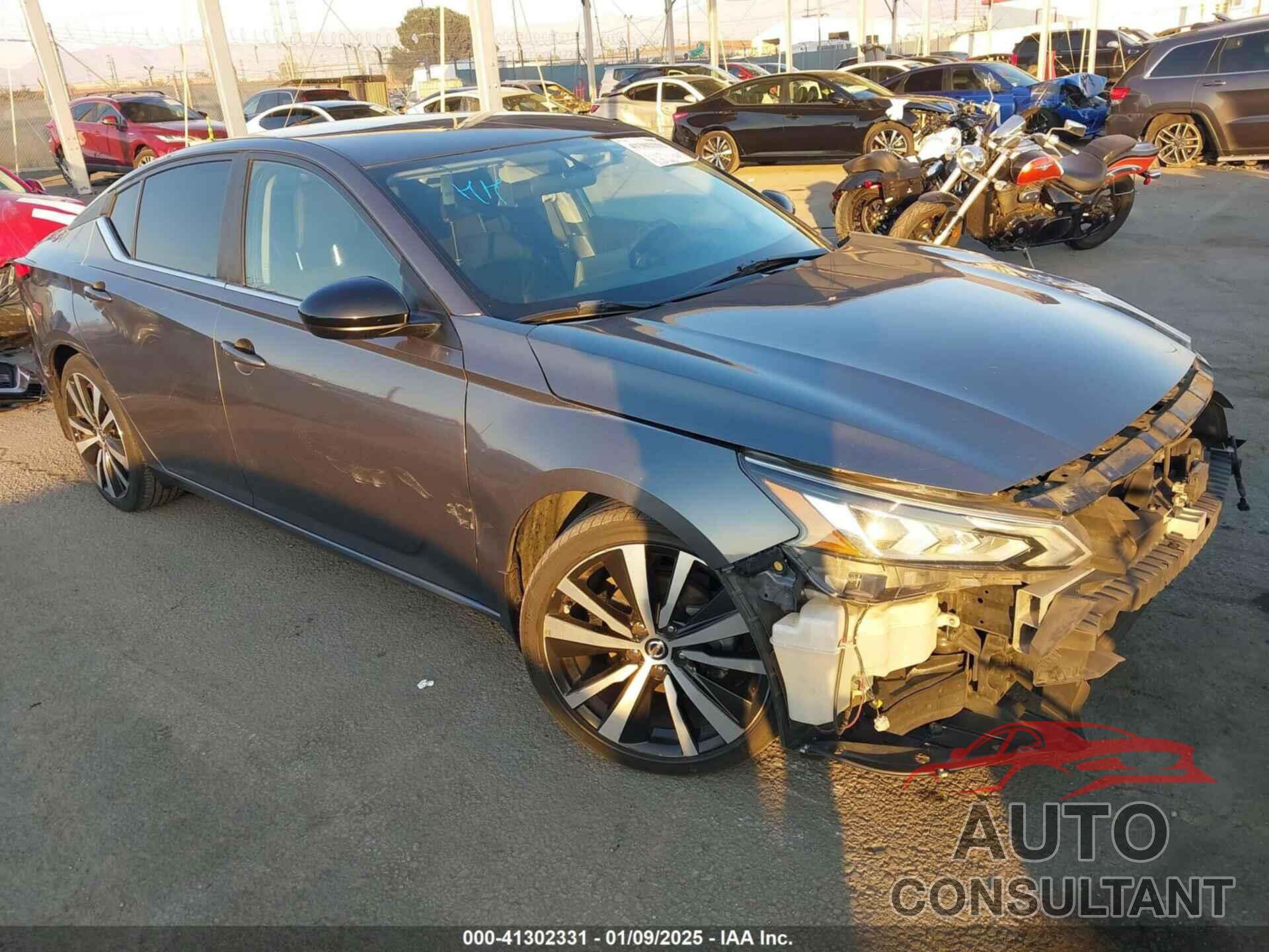 NISSAN ALTIMA 2019 - 1N4BL4CV5KC252915