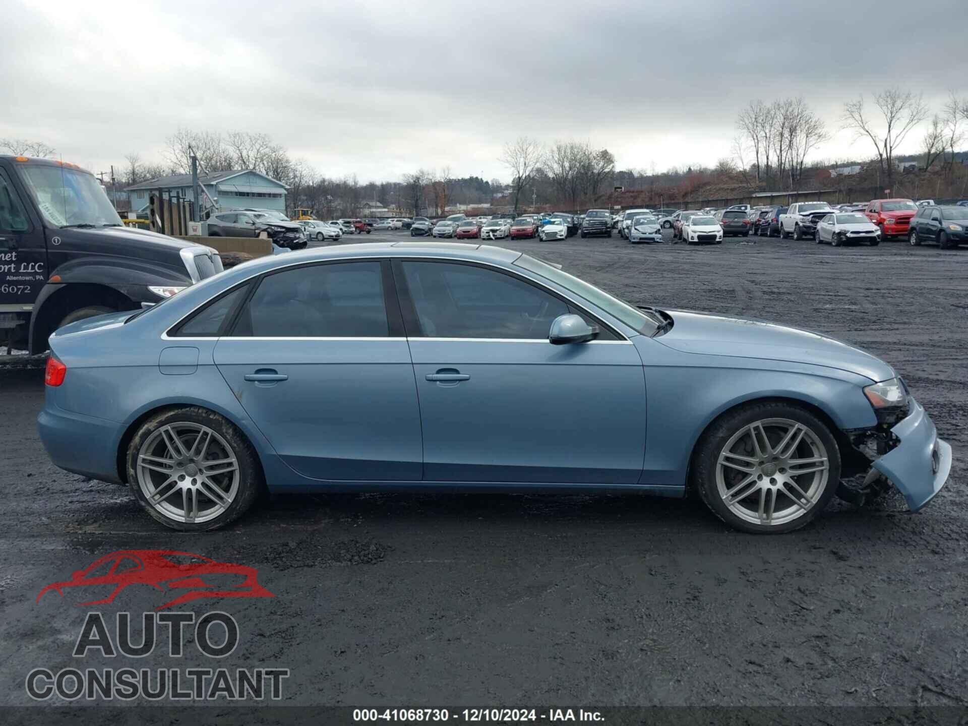 AUDI A4 2011 - WAUKFBFL5BA097355