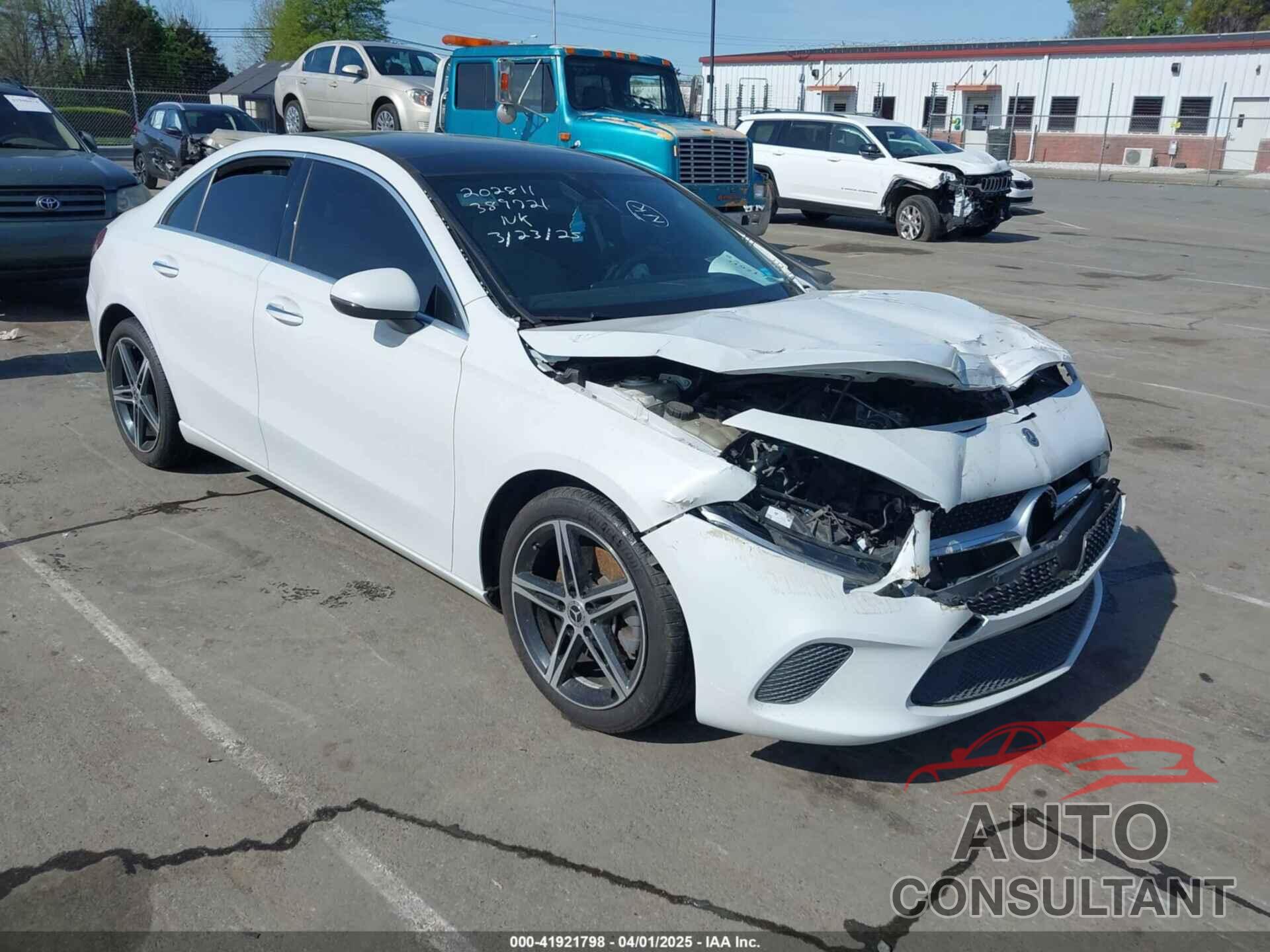 MERCEDES-BENZ A 220 2020 - W1K3G4EB6LJ202811