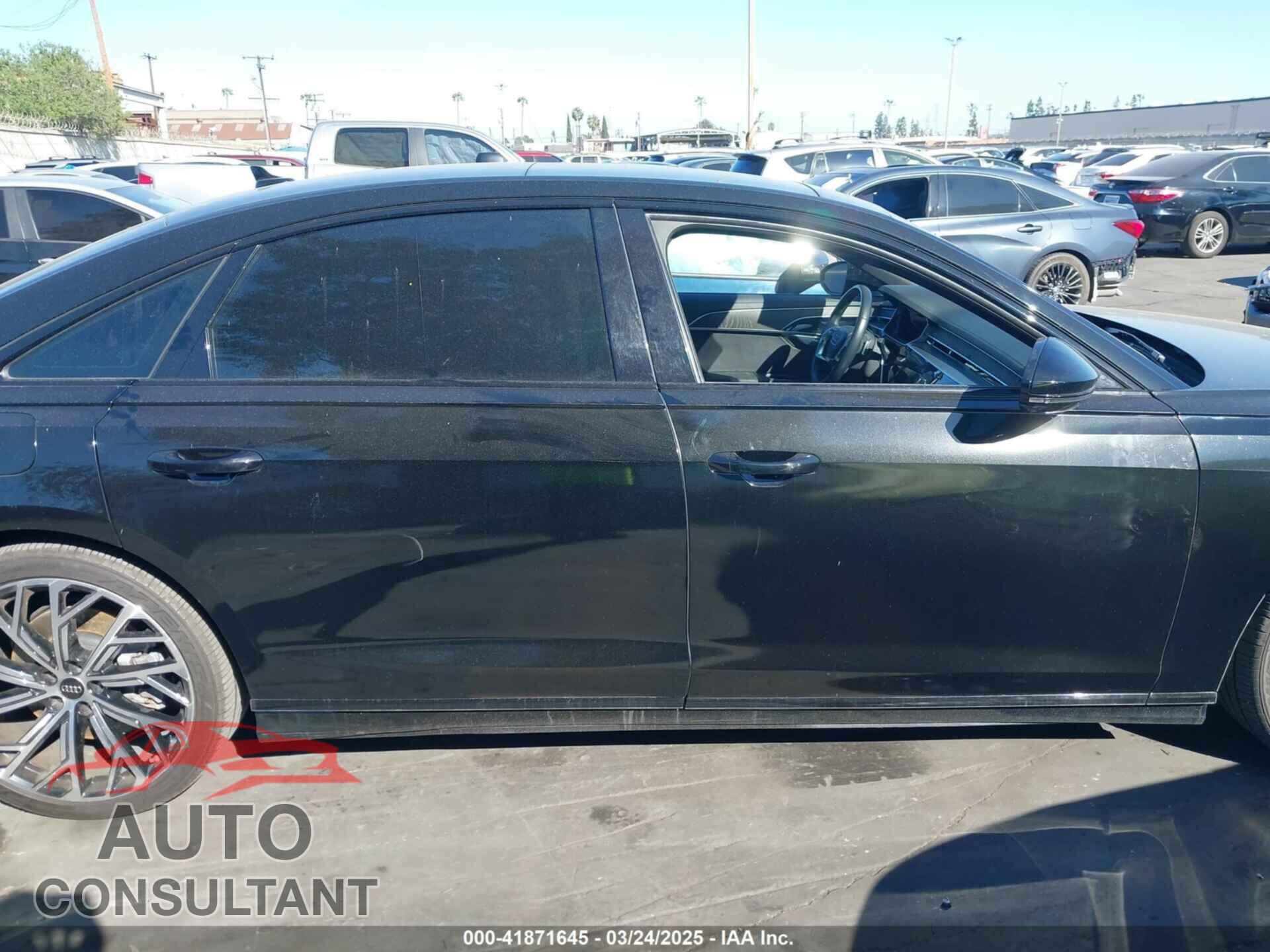 AUDI A8 2023 - WAULDAF83PN010018