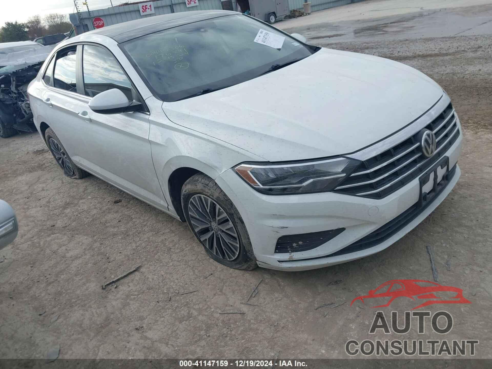 VOLKSWAGEN JETTA 2019 - 3VWCB7BU6KM176841