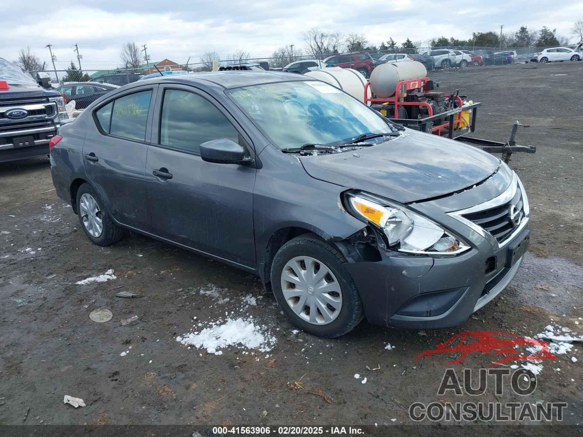 NISSAN VERSA 2017 - 3N1CN7AP8HL865240