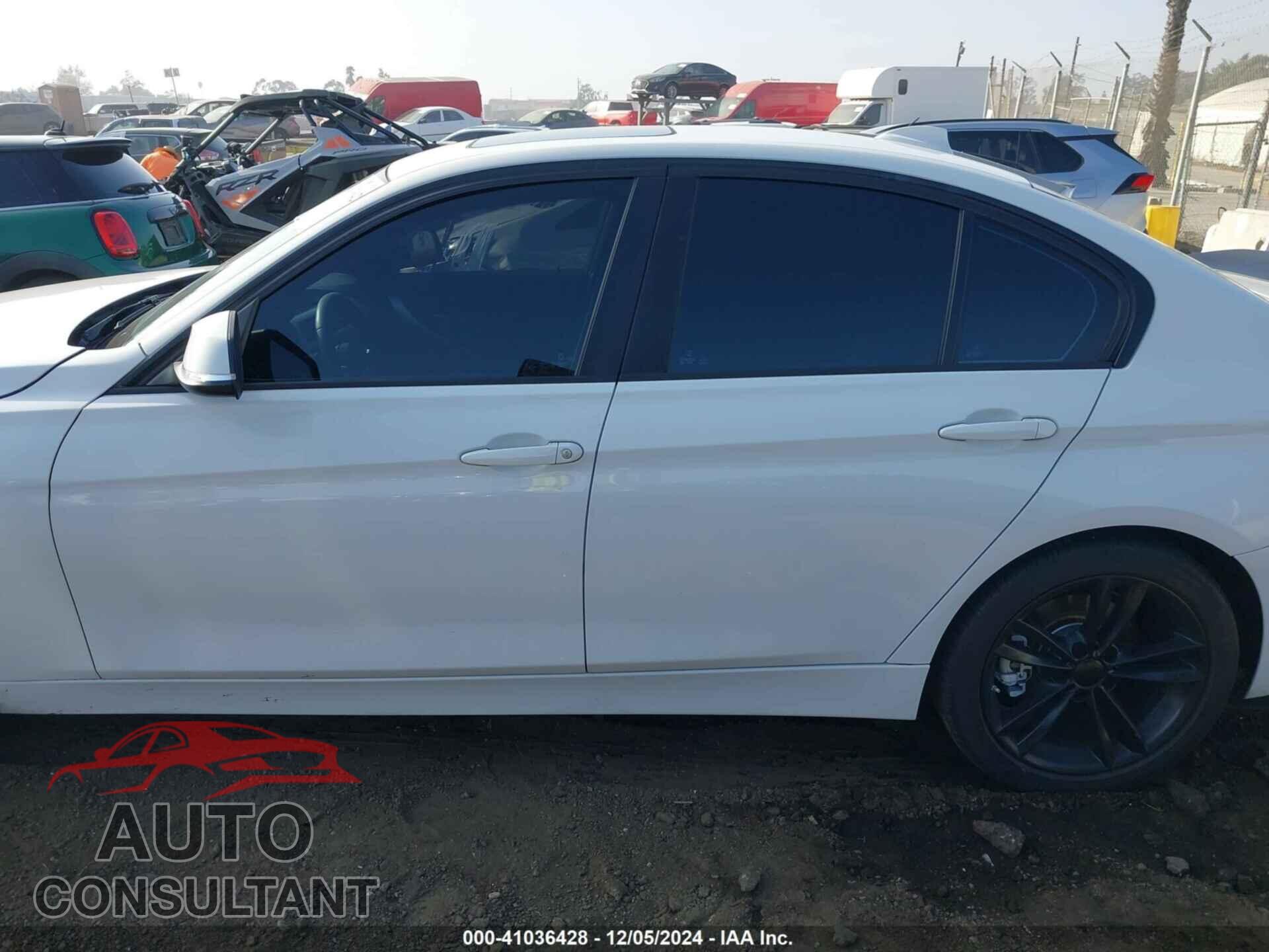 BMW 320I 2016 - WBA8E1G51GNU12482