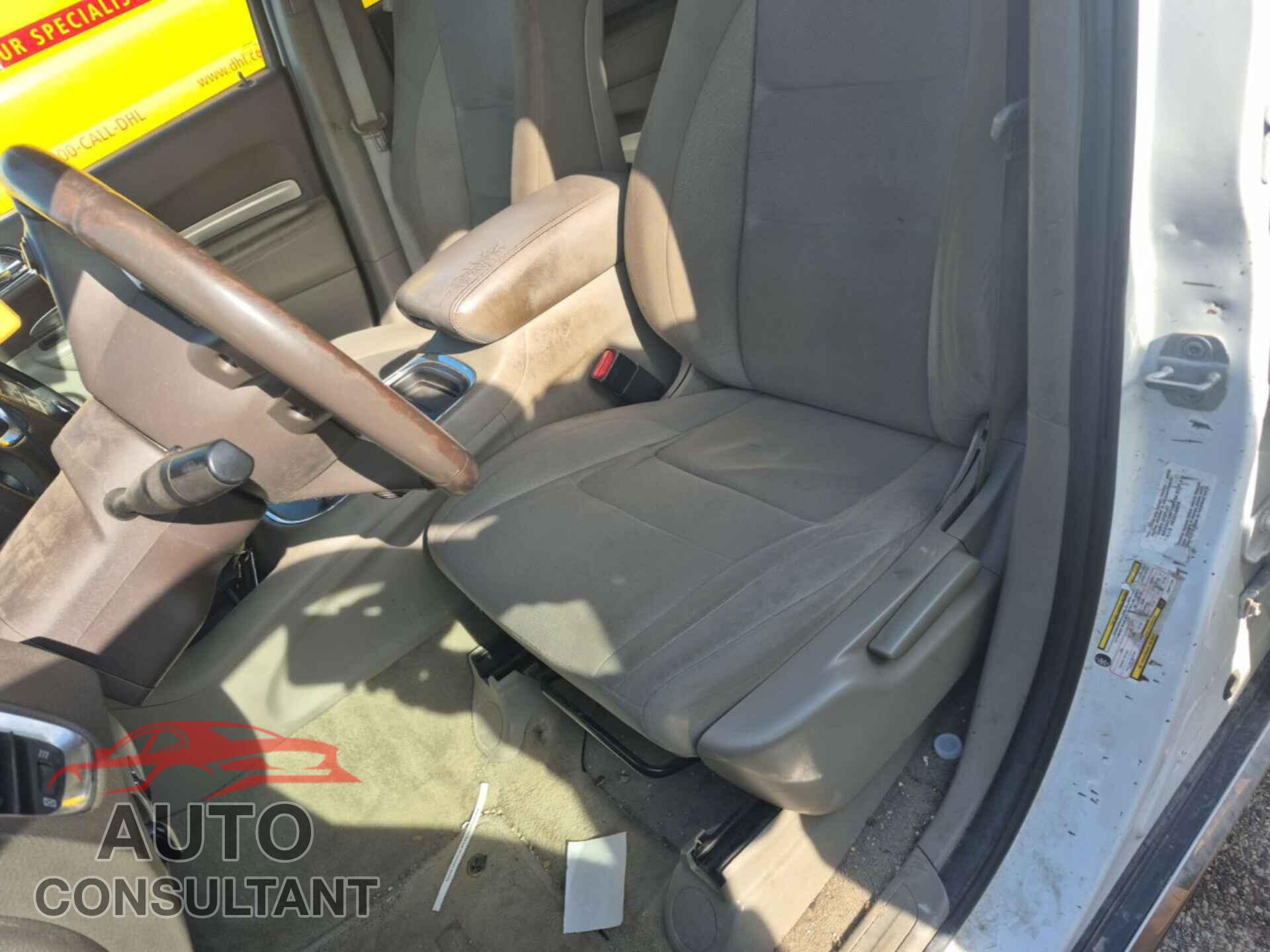 DODGE DURANGO 2013 - 1C4RDJAGXDC671709