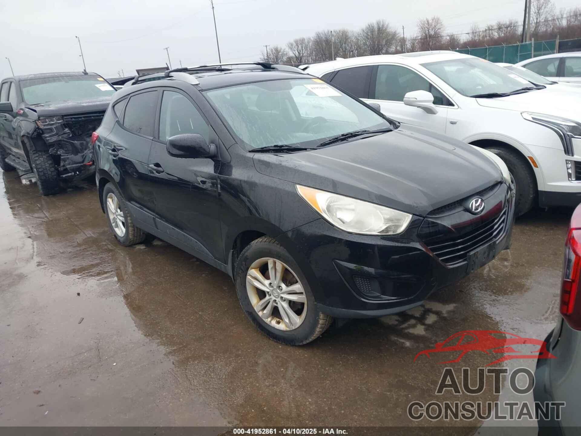 HYUNDAI TUCSON 2011 - KM8JUCAC5BU200544