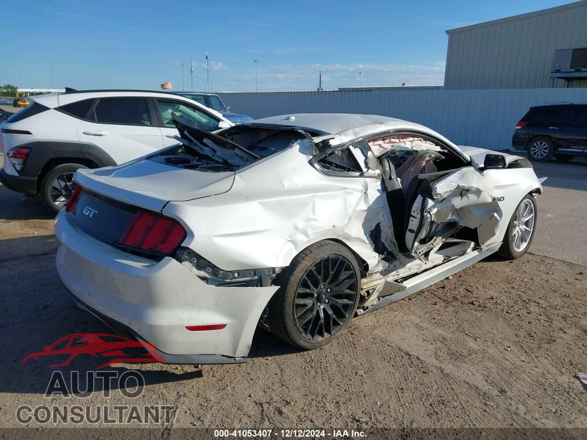 FORD MUSTANG 2017 - 1FA6P8CFXH5256848