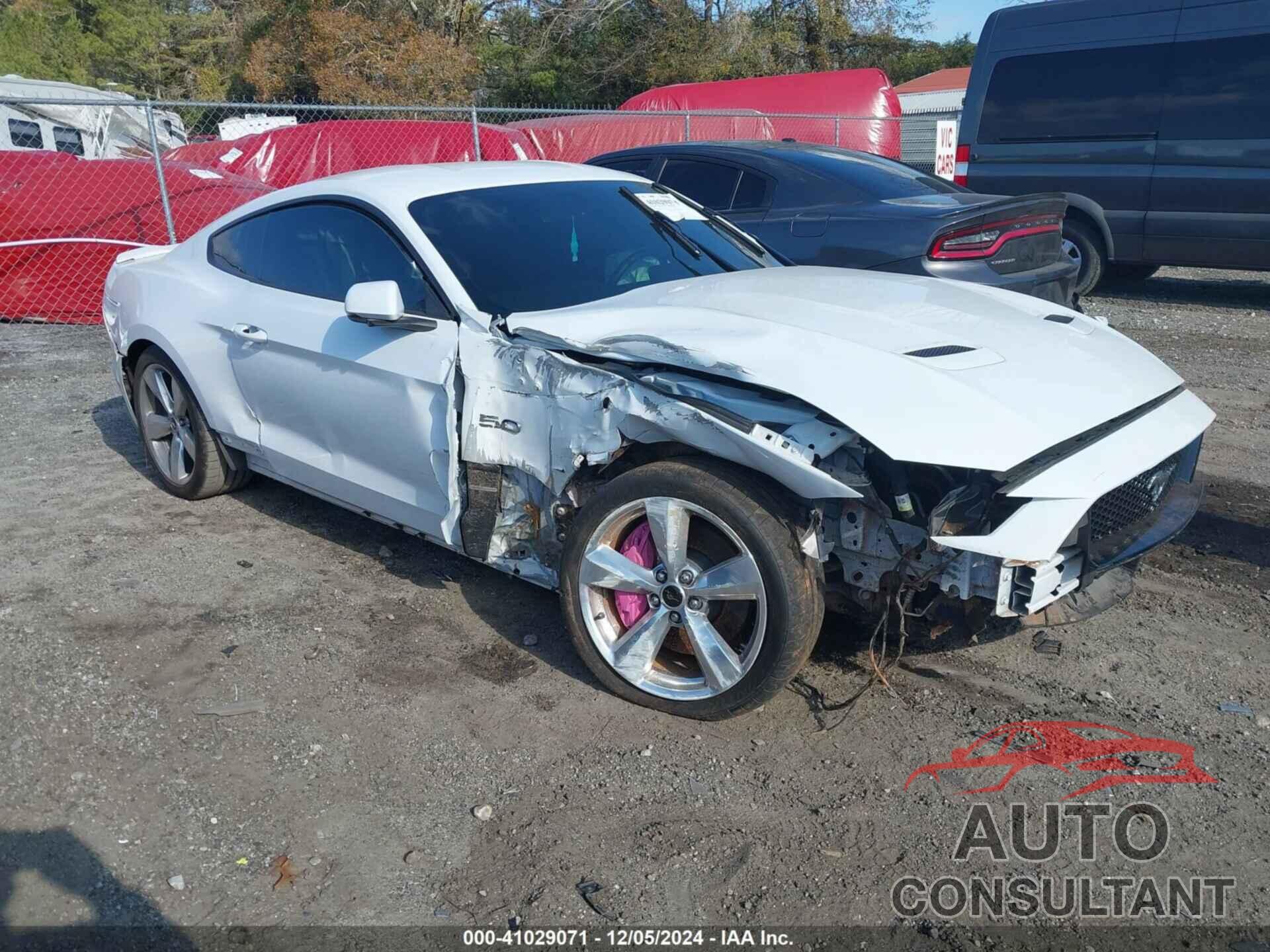 FORD MUSTANG 2019 - 1FA6P8CF9K5118581