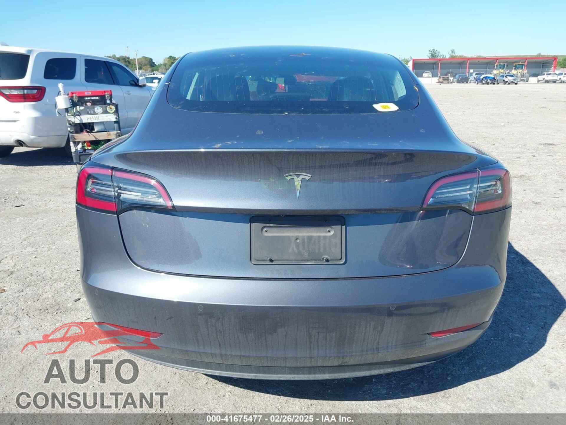 TESLA MODEL 3 2020 - 5YJ3E1EA2LF614060