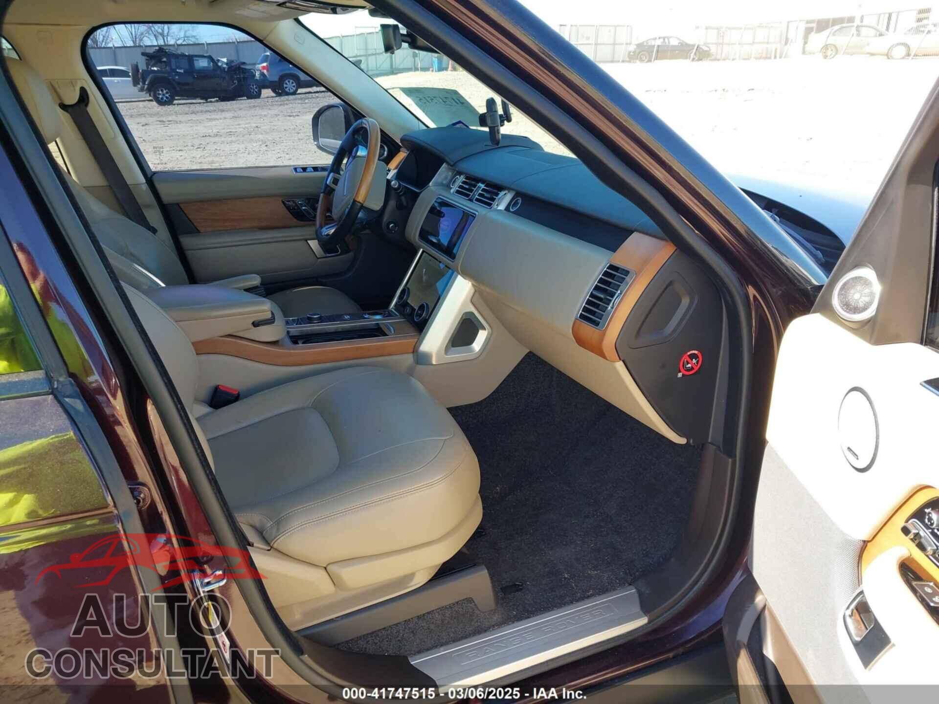 LAND ROVER RANGE ROVER 2019 - SALGS2SV6KA527107