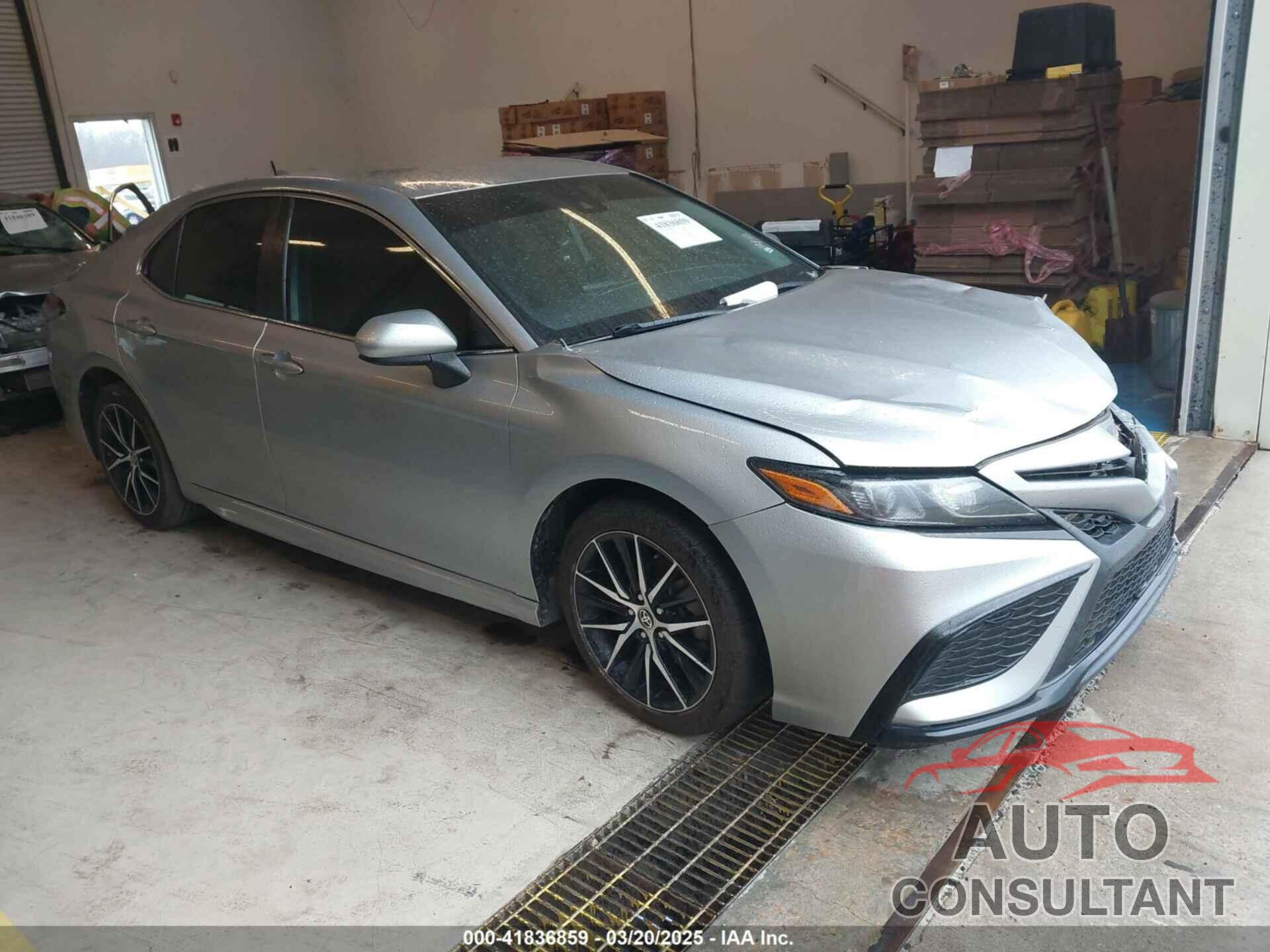 TOYOTA CAMRY 2021 - 4T1G11AK9MU536926