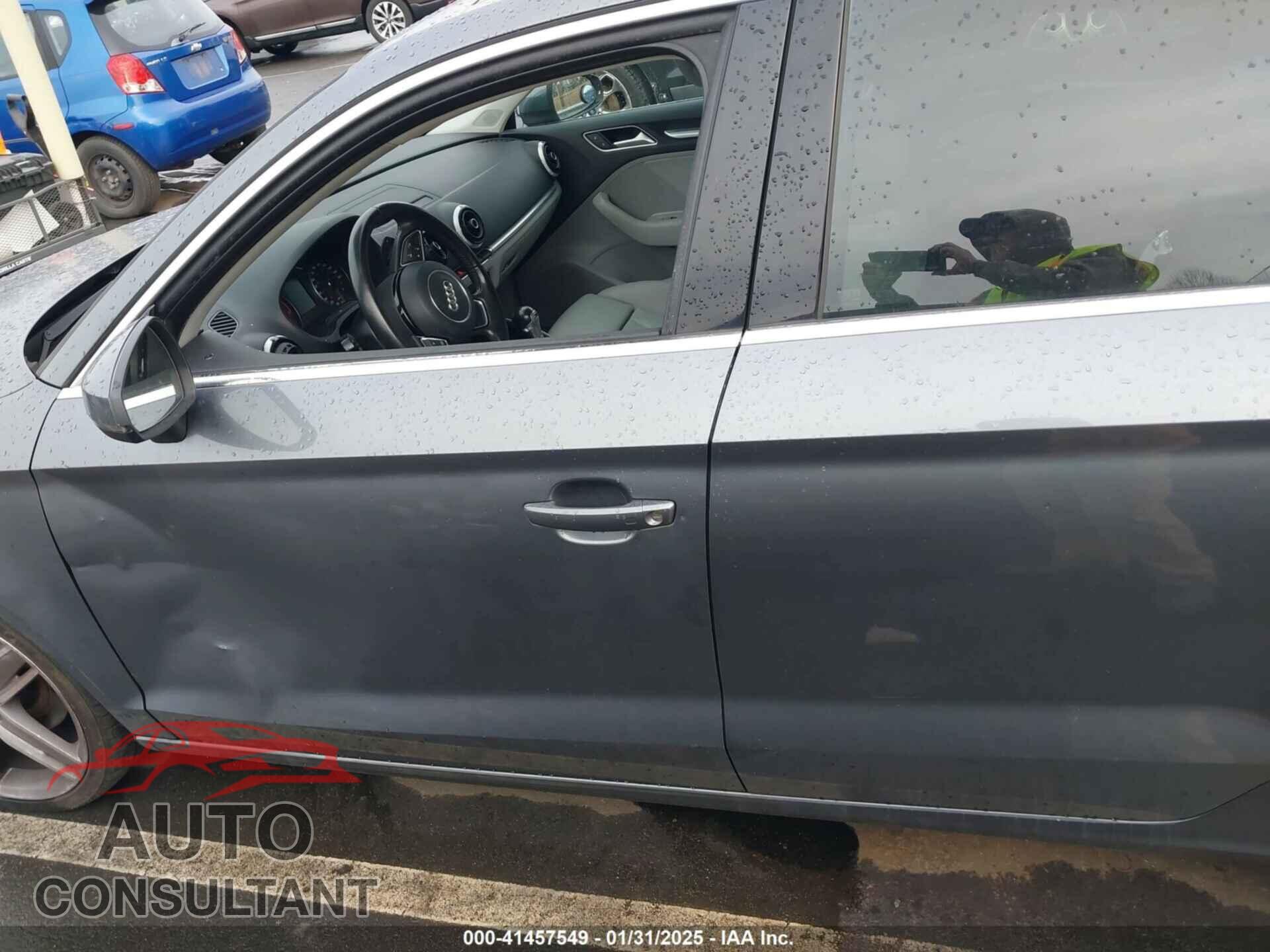 AUDI A3 2015 - WAUCCGFF9F1069875