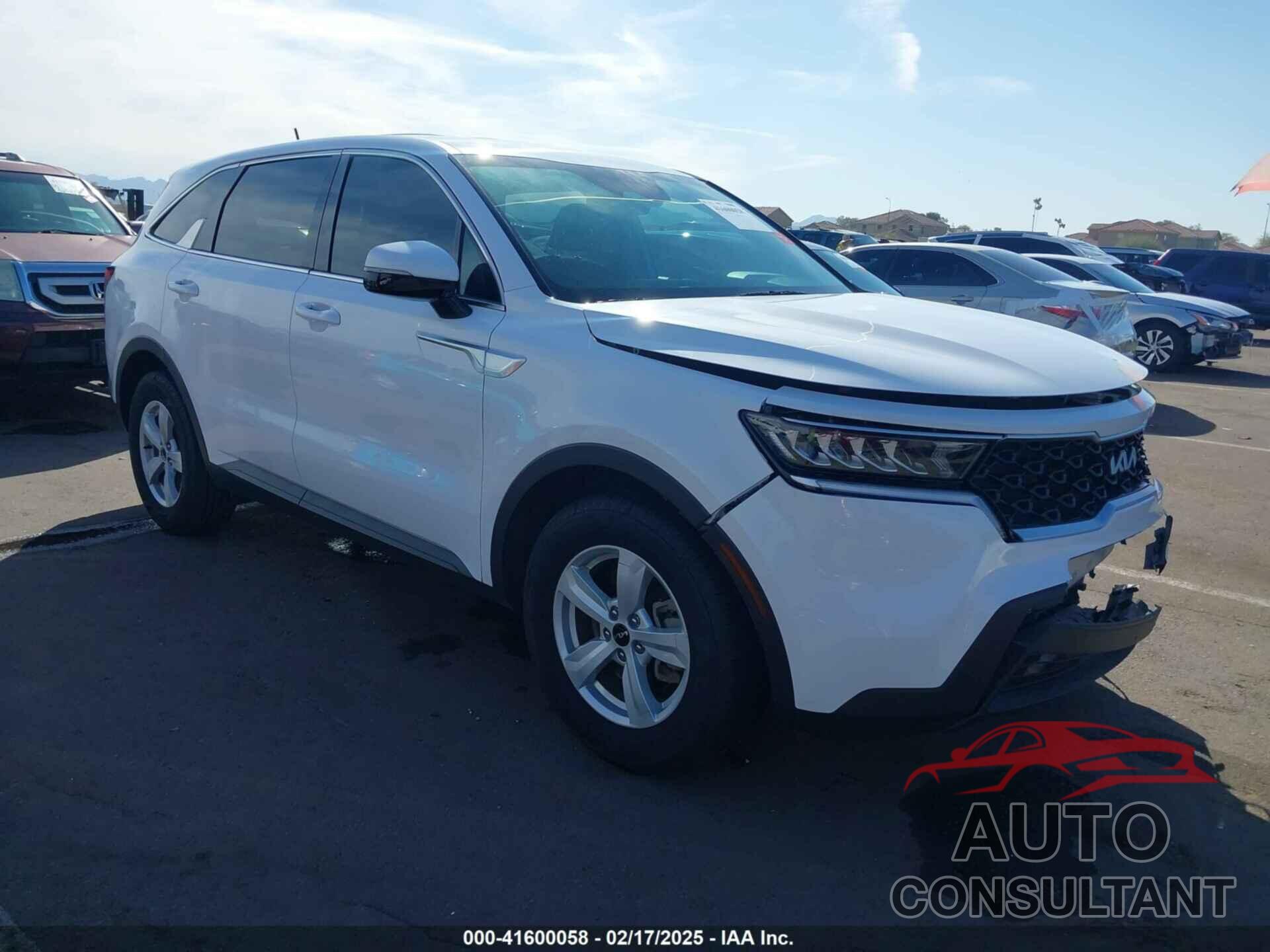 KIA SORENTO 2022 - 5XYRG4LC5NG110057