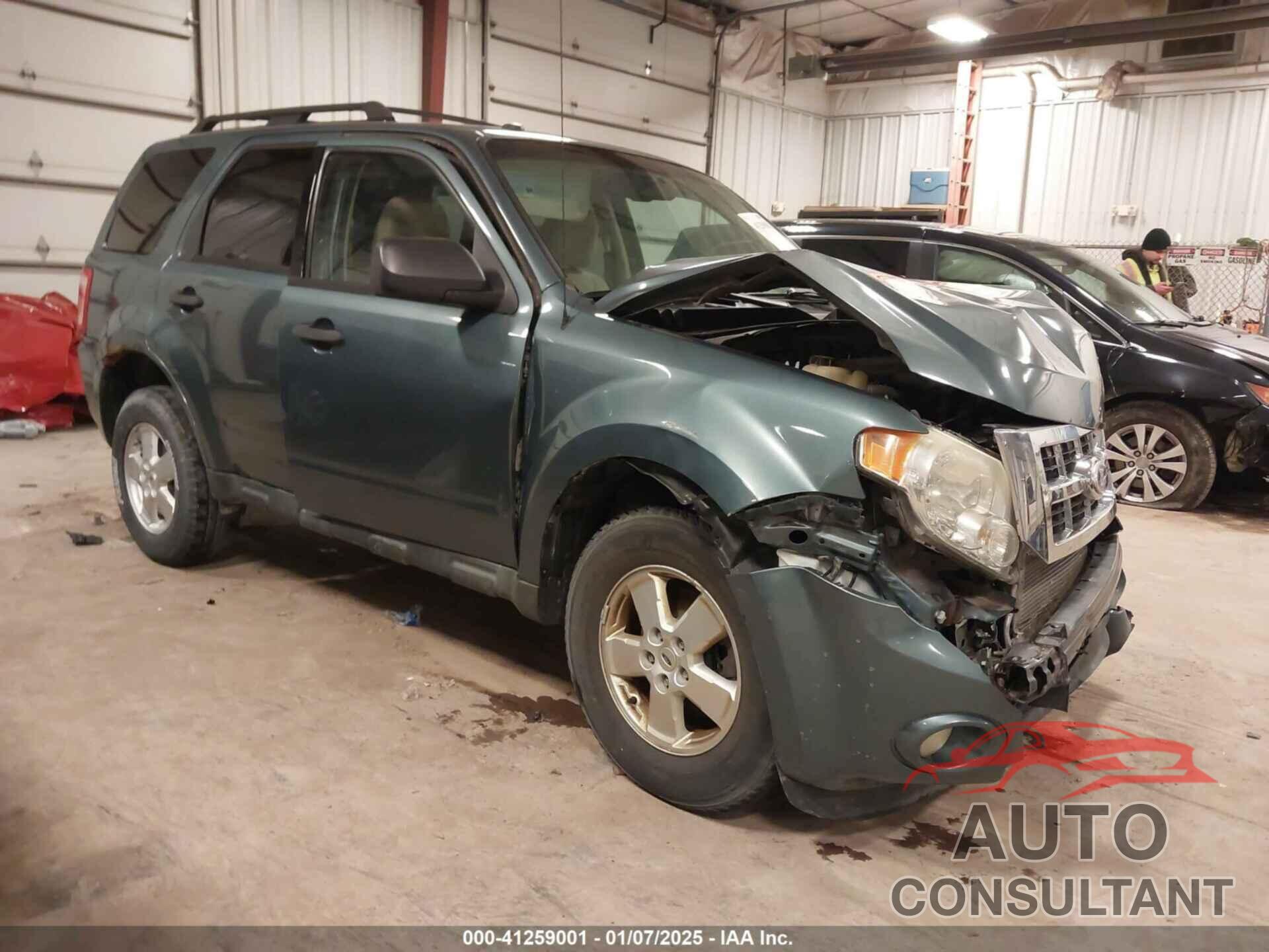 FORD ESCAPE 2011 - 1FMCU9DG3BKA05113