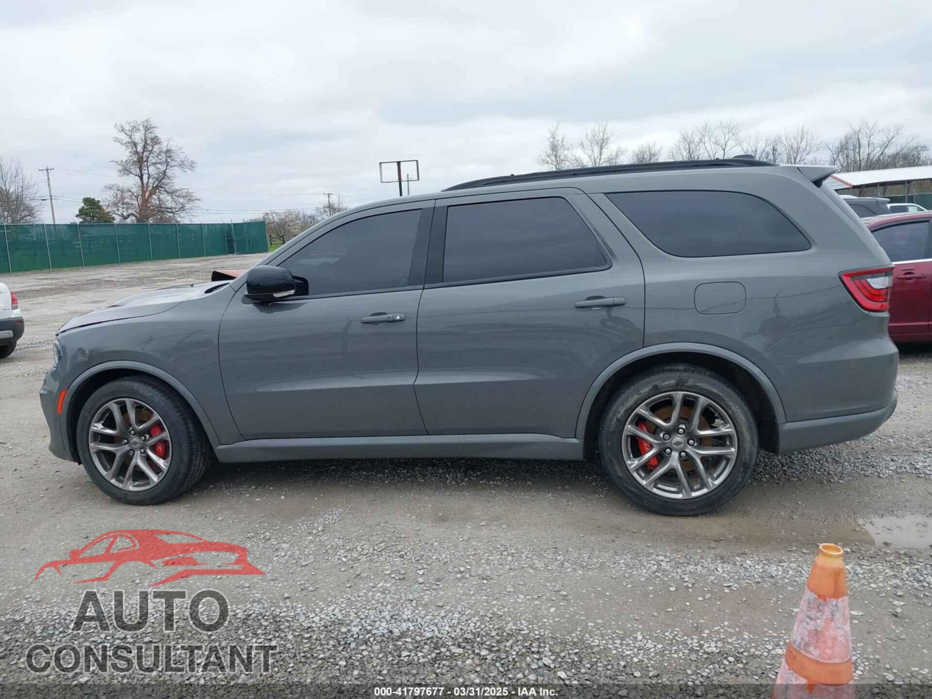 DODGE DURANGO 2023 - 1C4SDJCT4PC655005