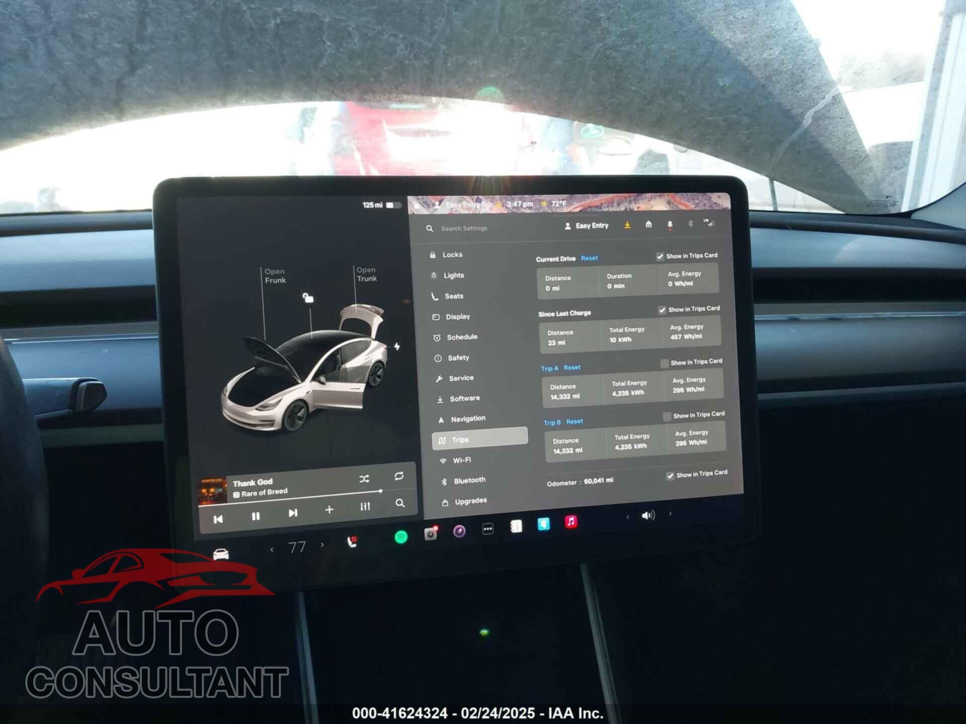 TESLA MODEL 3 2019 - 5YJ3E1EB6KF208659