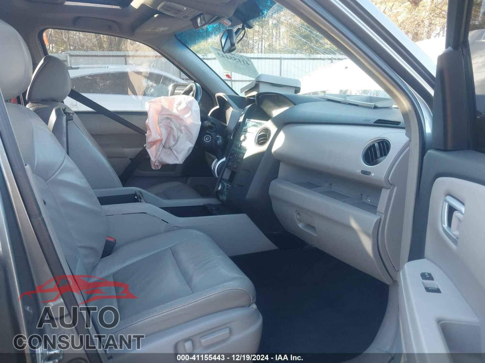 HONDA PILOT 2009 - 5FNYF38819B027770