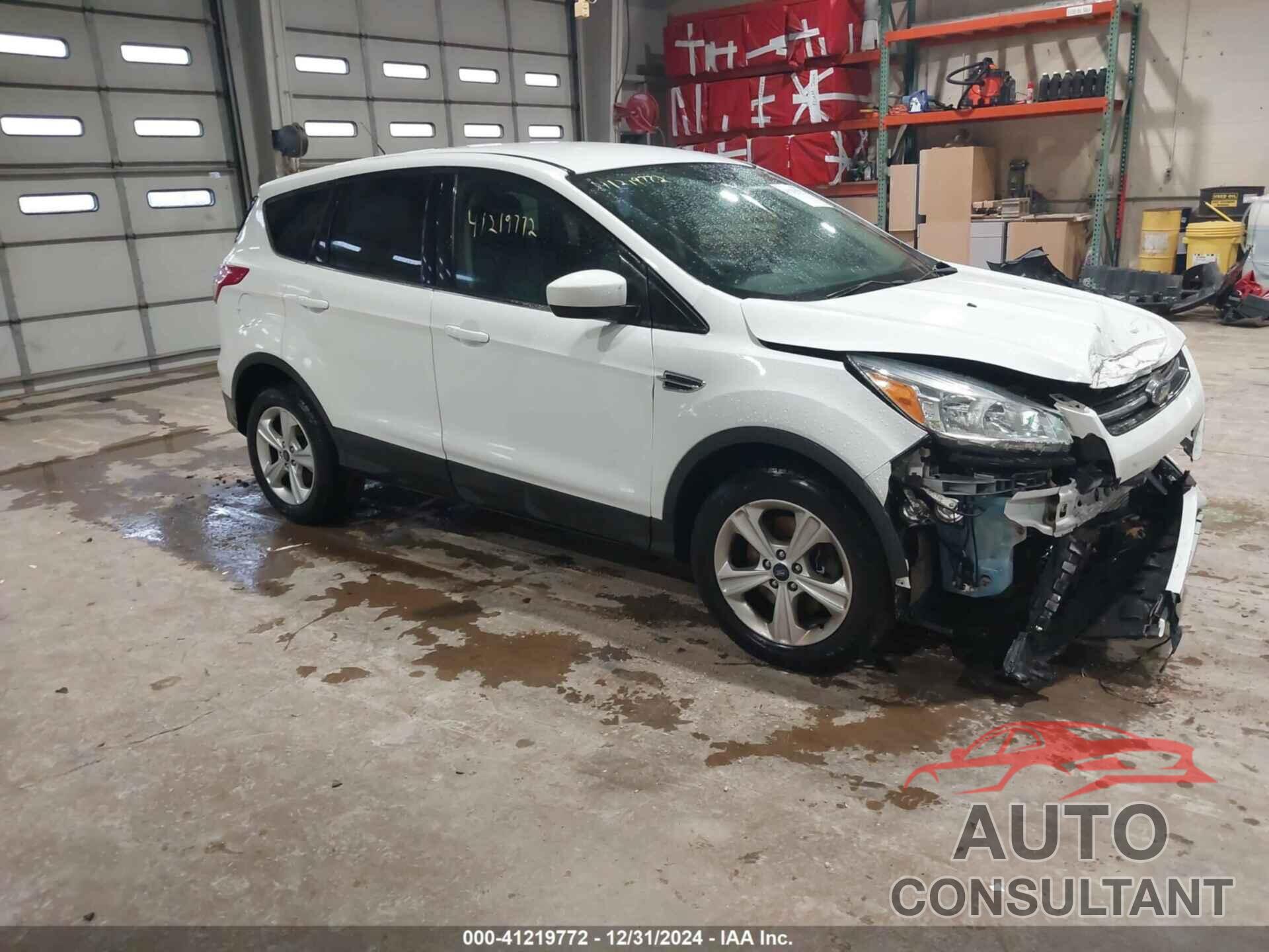 FORD ESCAPE 2016 - 1FMCU9G94GUB73786