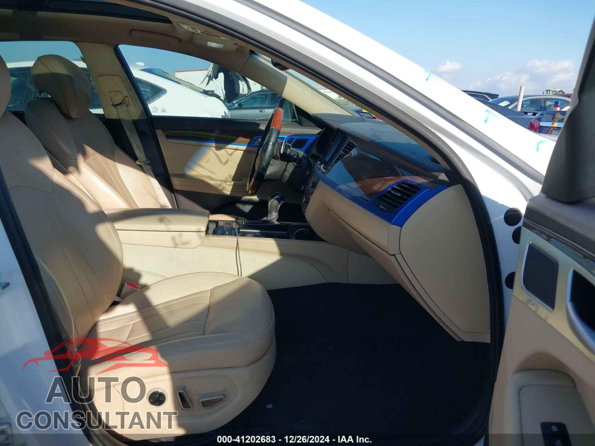 HYUNDAI GENESIS 2015 - KMHGN4JEXFU040102