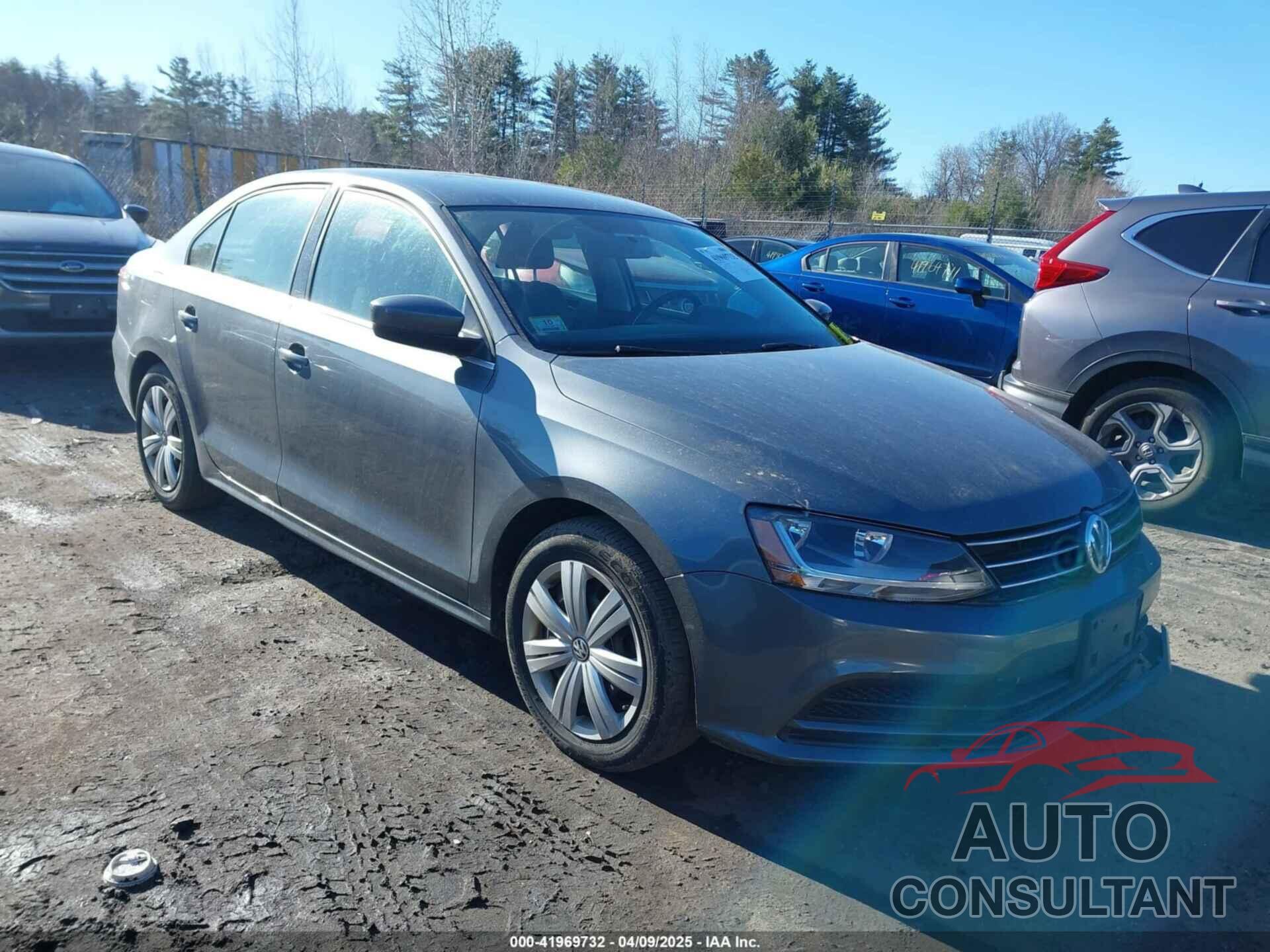 VOLKSWAGEN JETTA 2017 - 3VW167AJXHM411656