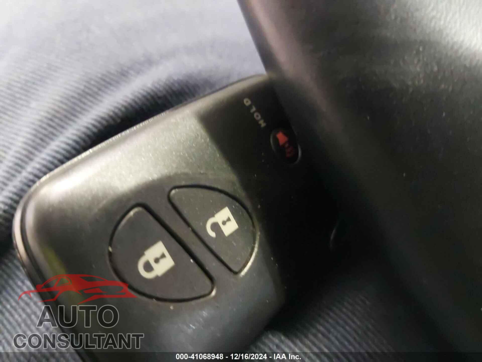 LEXUS CT 200H 2014 - JTHKD5BH4E2201634