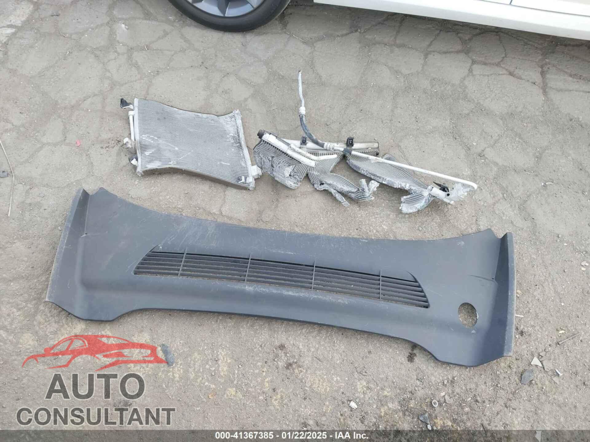 TESLA MODEL S 2013 - 5YJSA1AG1DFP09194
