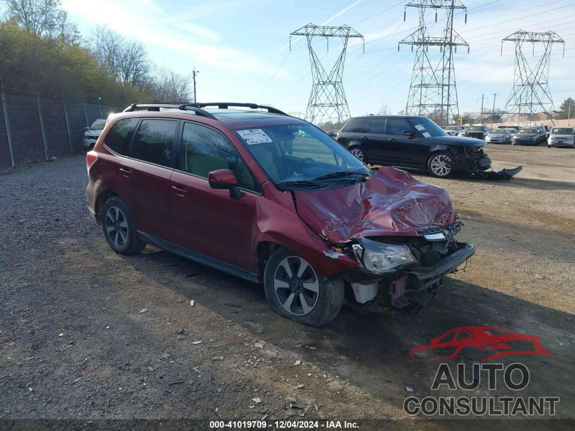 SUBARU FORESTER 2018 - JF2SJAEC2JH518176