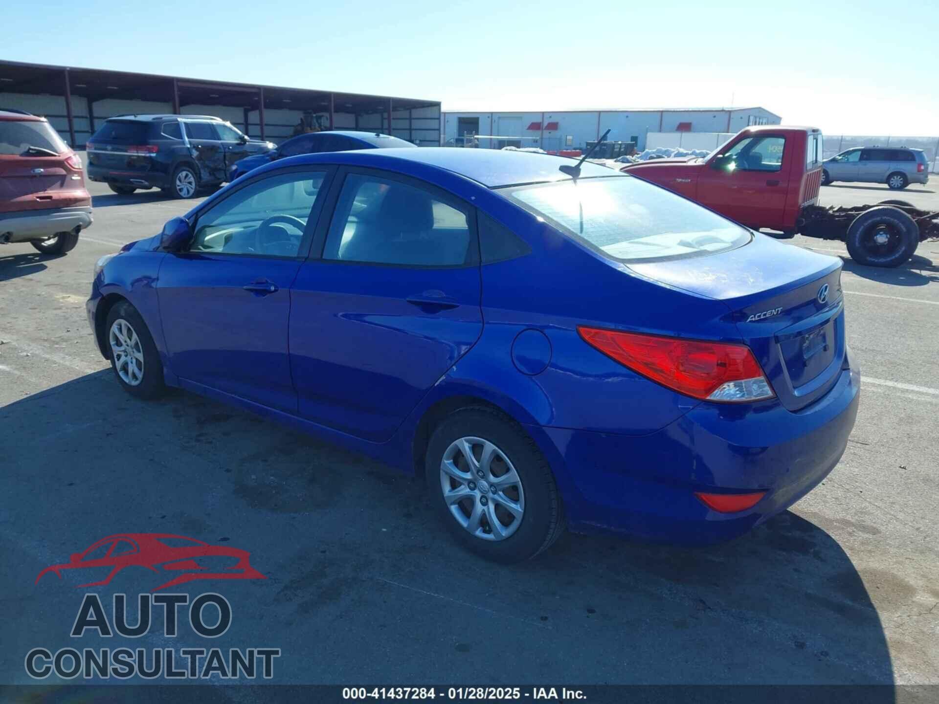 HYUNDAI ACCENT 2013 - KMHCT4AEXDU552878