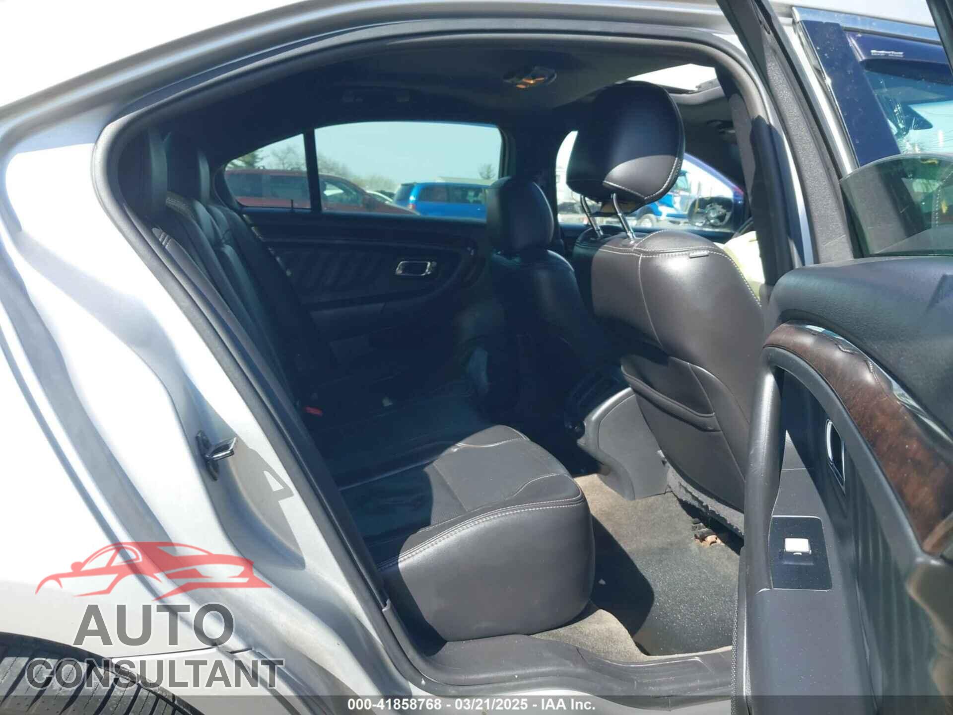 FORD TAURUS 2013 - 1FA8P2F82DG191141