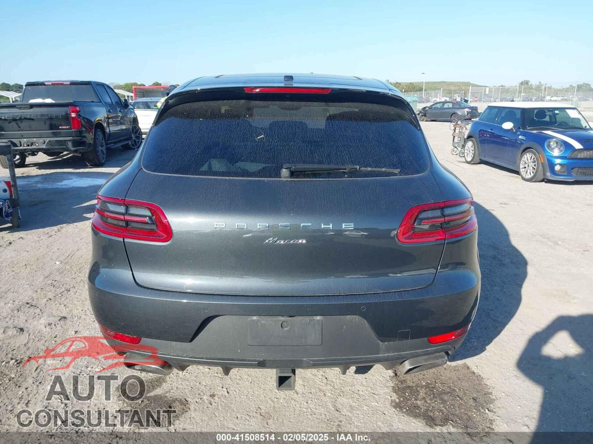 PORSCHE MACAN 2017 - WP1AA2A50HLB05251