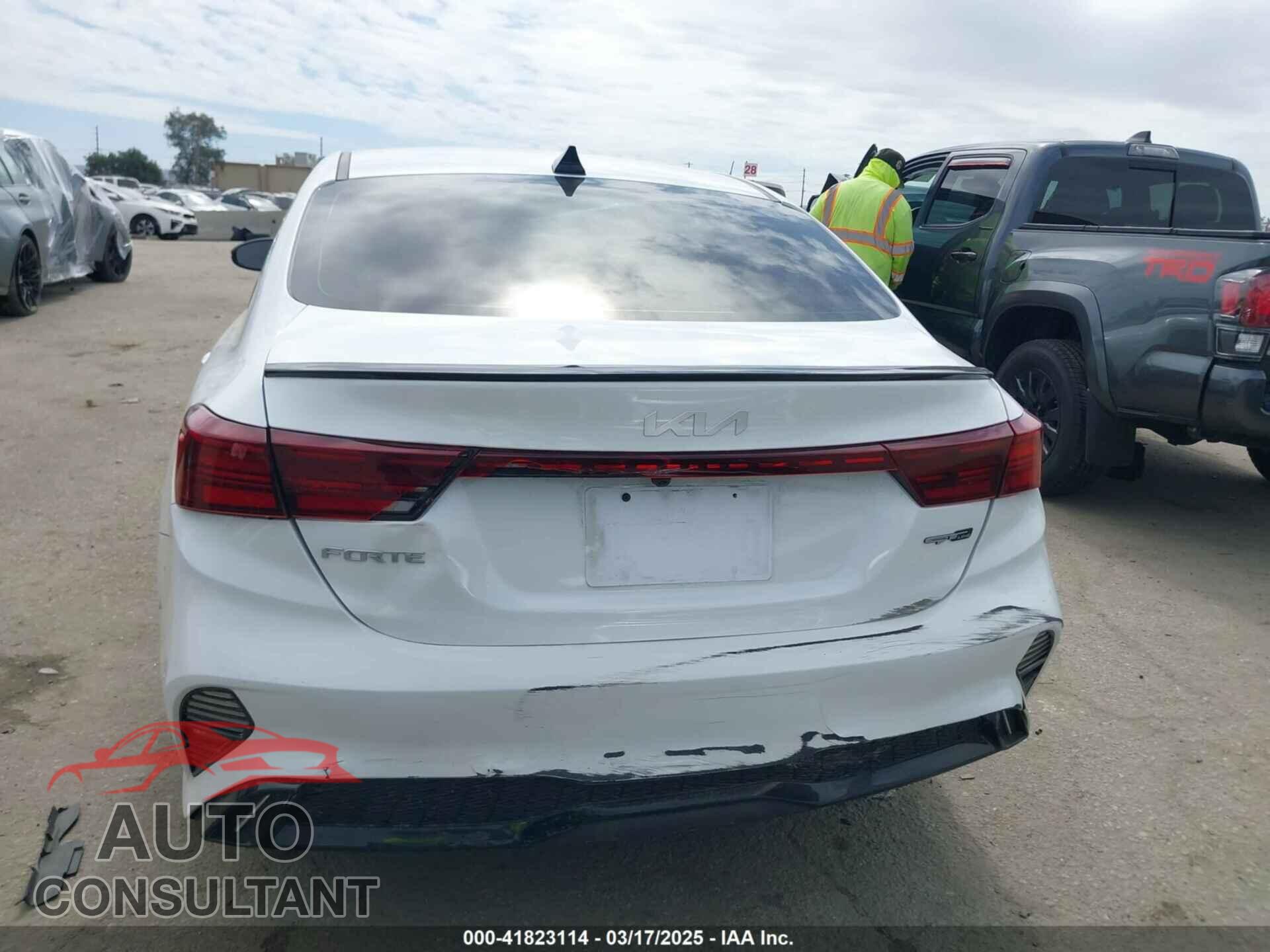 KIA FORTE 2023 - 3KPF54AD1PE615744