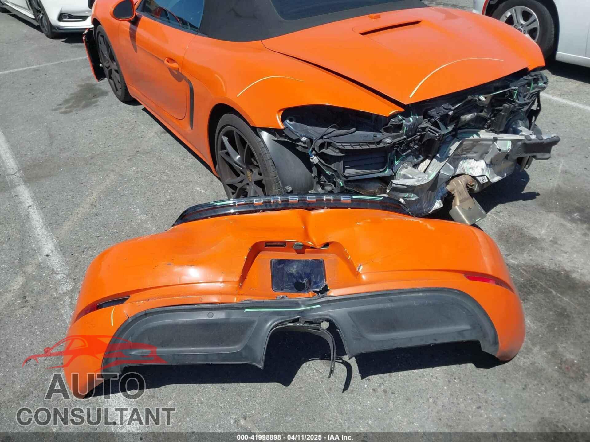 PORSCHE 718 BOXSTER 2018 - WP0CA2A81JS210719