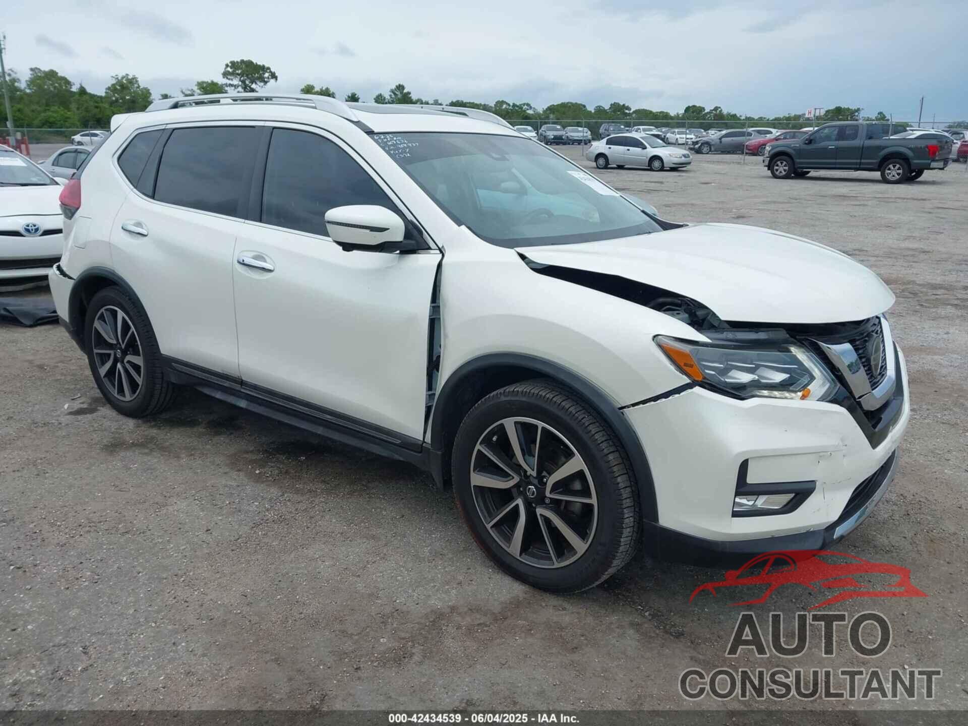 NISSAN ROGUE 2018 - JN8AT2MT9JW468937