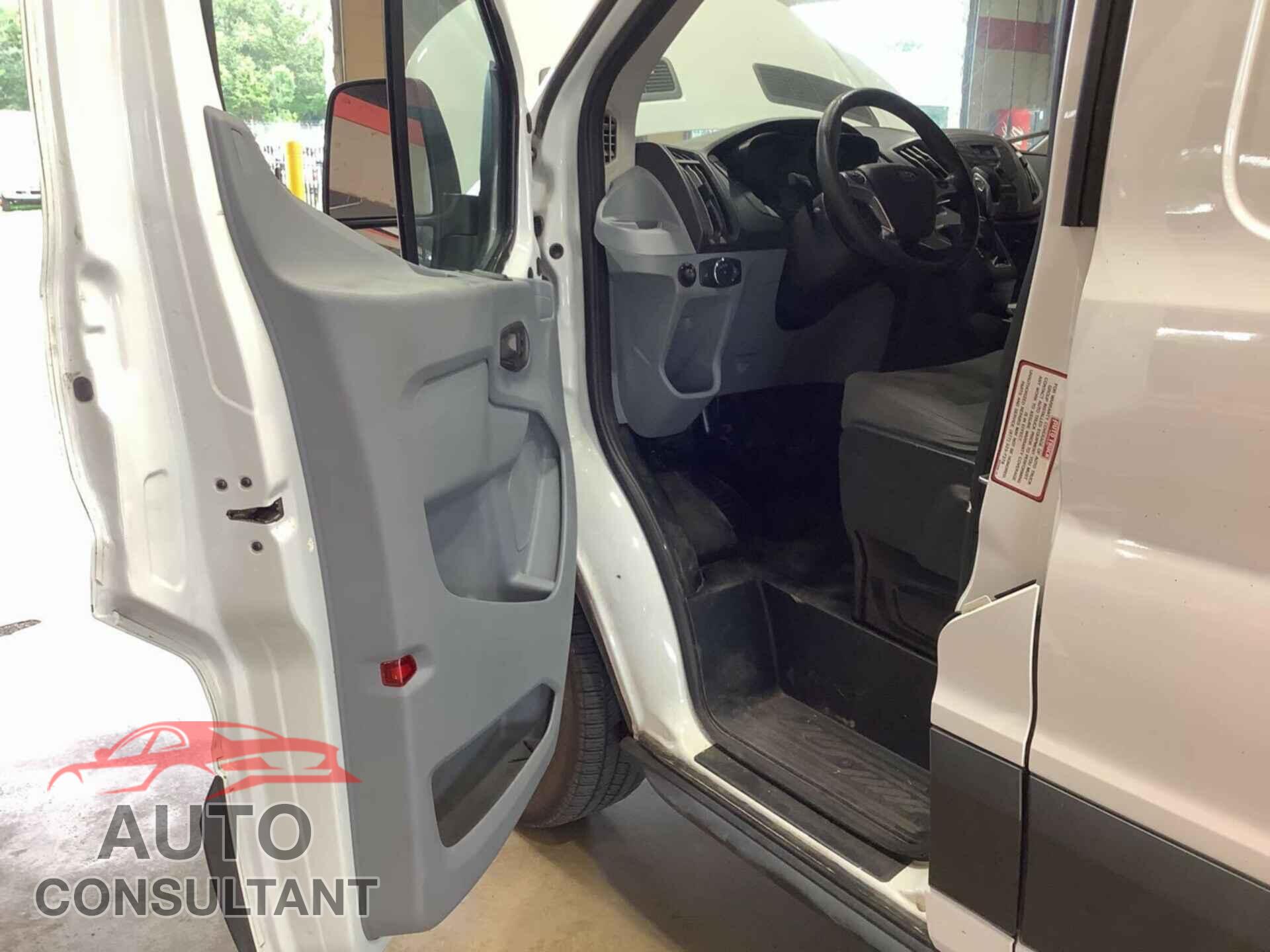 FORD TRANSIT 2019 - 1FTYE1YM4KKB86909