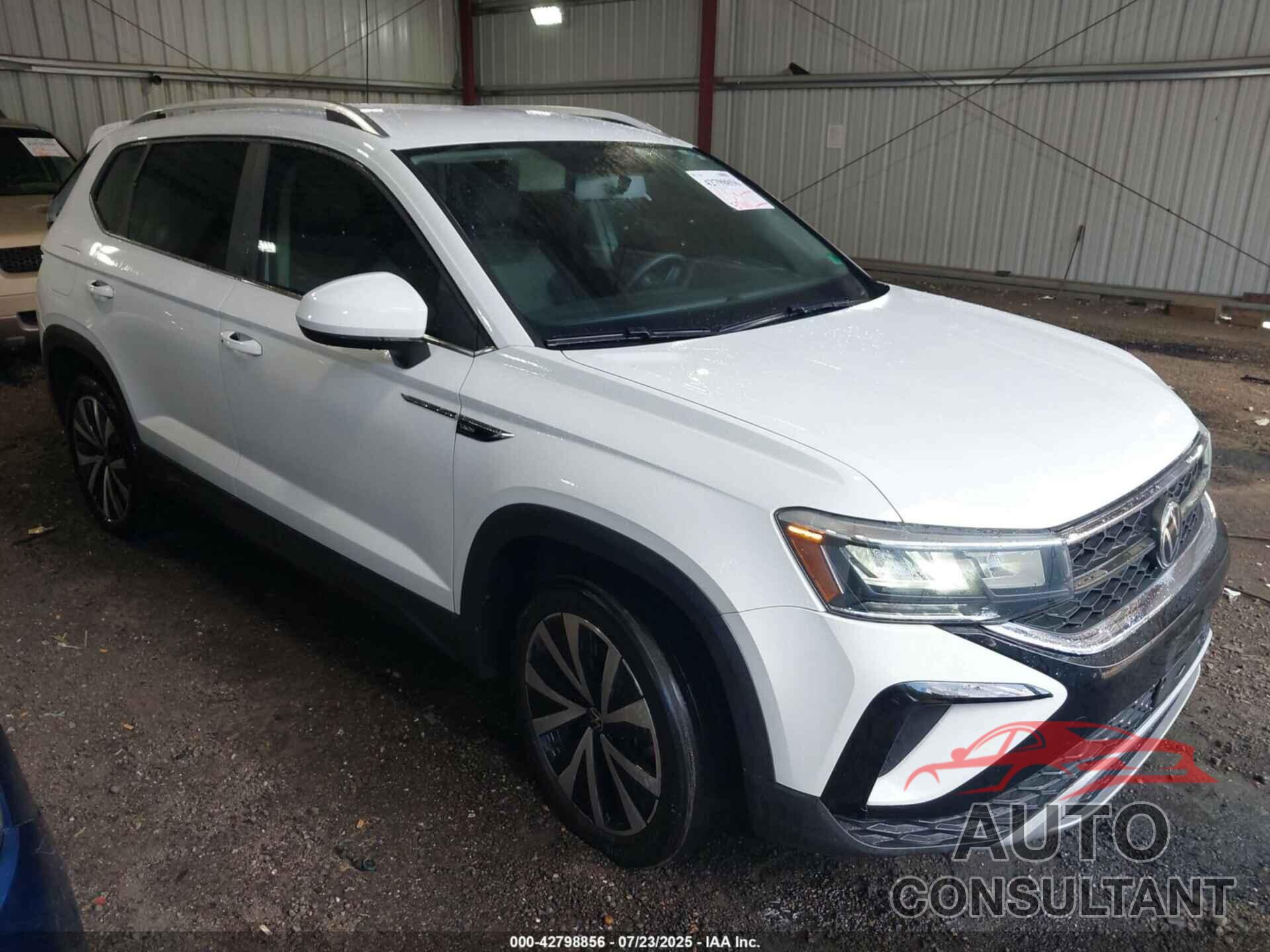 VOLKSWAGEN TAOS 2022 - 3VVRX7B27NM018513